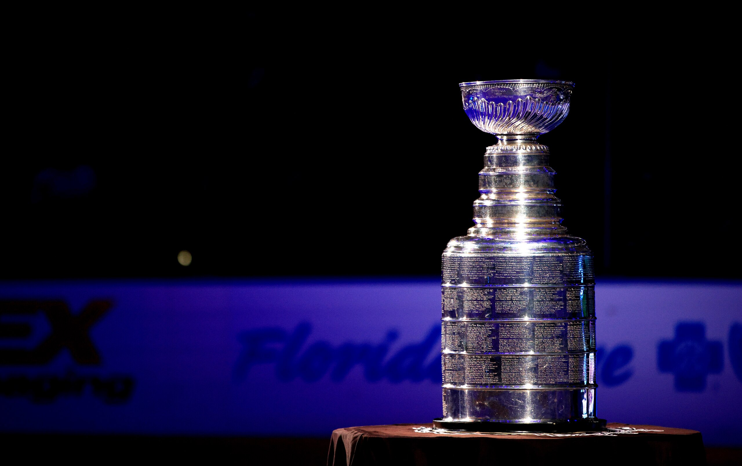 TAMPA, FLORIDA - OCTOBER 12: The Stanley Cup is shown before the first period of a game  between the Tampa Bay Lightning and the Pittsburgh Penguins at Amalie Arena on October 12, 2021 in Tampa, Florida. (Photo by Mike Ehrmann/Getty Images)