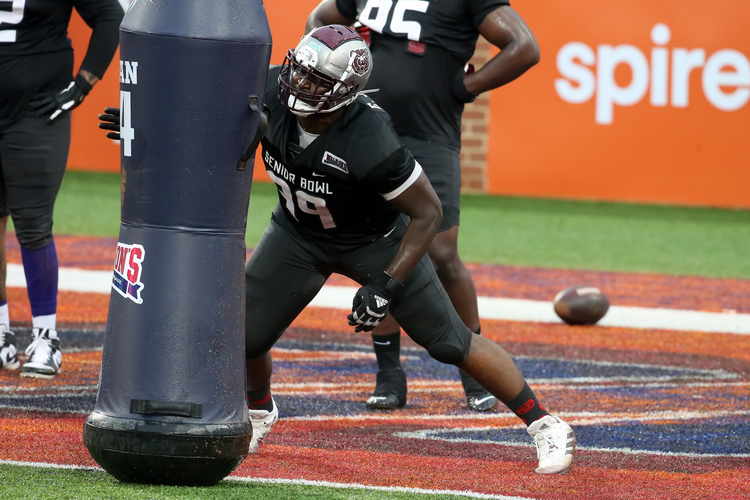 MOBILE, AL - FEBRUARY 02: American defensive lineman Eric Johnson of Missouri State (99) during the Reese's Senior Bowl practice session on February 2, 2002 at Hancock Whitney Stadium in Mobile, Alabama.  (Photo by Michael Wade/Icon Sportswire via Getty Images)