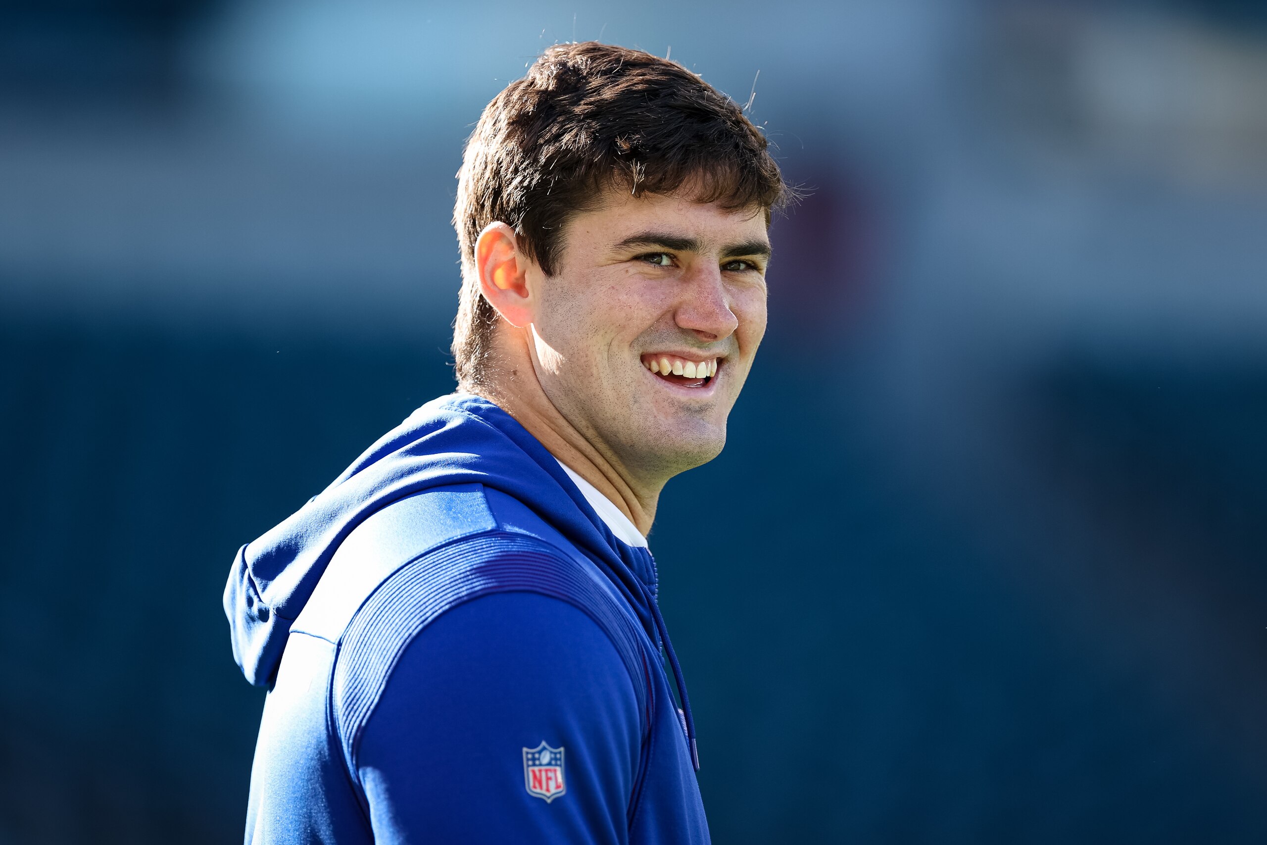 PHILADELPHIA, PA - DECEMBER 26: Daniel Jones #8 of the New York Giants looks on before the game against the Philadelphia Eagles at Lincoln Financial Field on December 26, 2021 in Philadelphia, Pennsylvania. (Photo by Scott Taetsch/Getty Images) No licensing by any casino, sportsbook, and/or fantasy sports organization for any purpose. During game play, no use of images within play-by-play, statistical account or depiction of a game (e.g., limited to use of fewer than 10 images during the game).