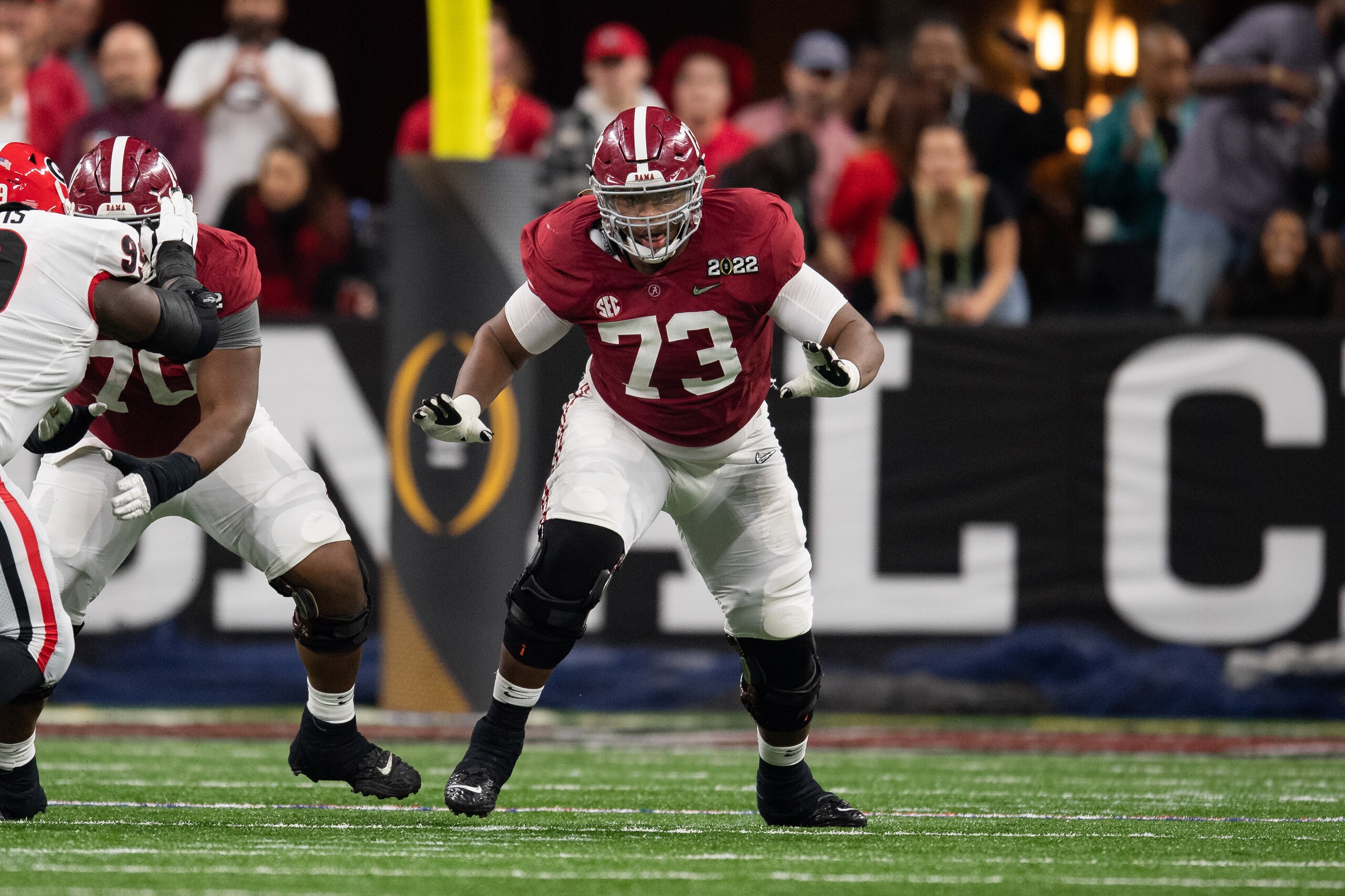 INDIANAPOLIS, IN - JANUARY 10: Alabama Crimson Tide OL Evan Neal (73) drops into pass protection during the Alabama Crimson Tide versus the Georgia Bulldogs in the College Football Playoff National Championship, on January 10, 2022, at Lucas Oil Stadium in Indianapolis, IN. (Photo by Zach Bolinger/Icon Sportswire via Getty Images)