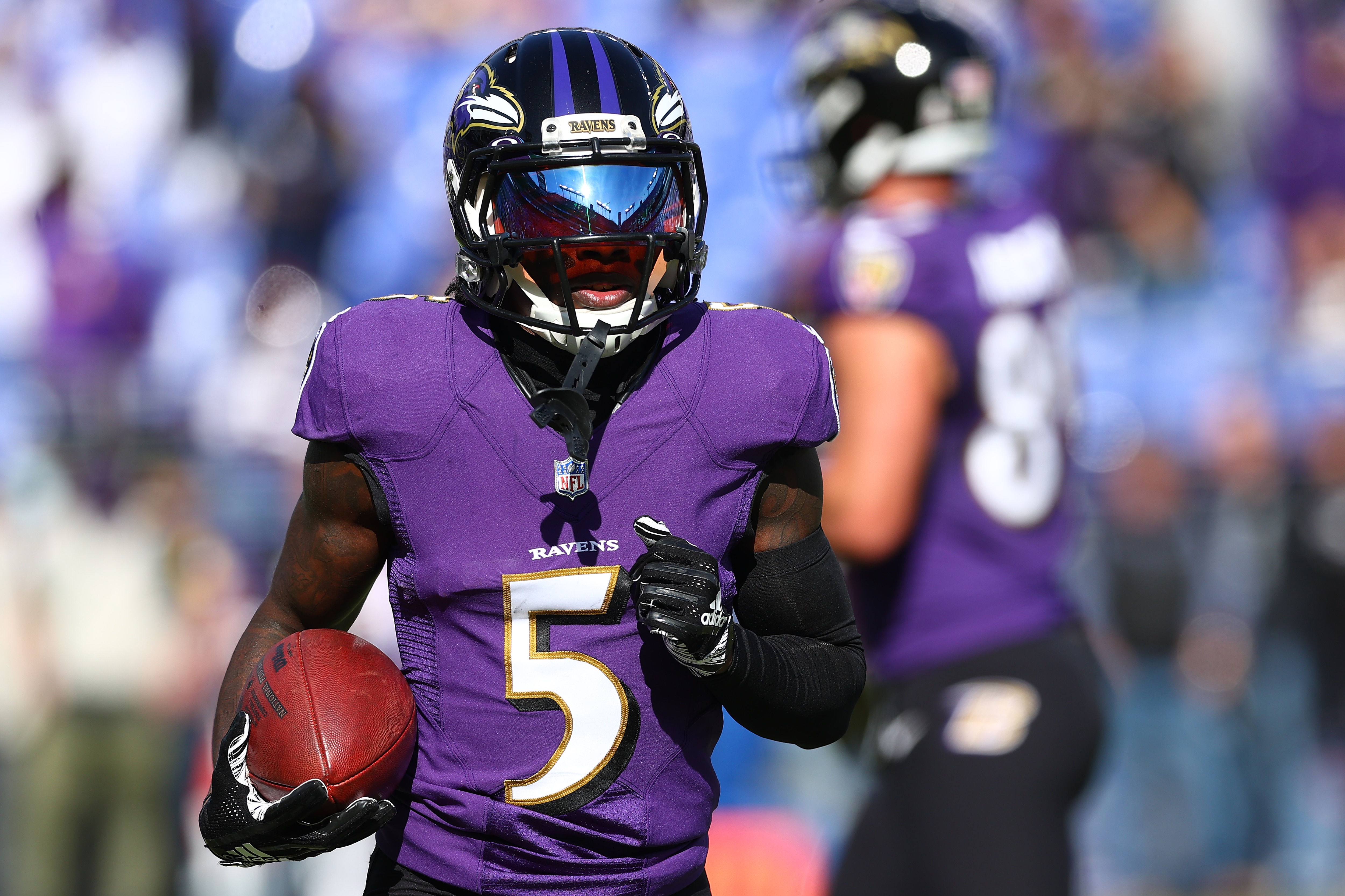 BALTIMORE, MARYLAND - NOVEMBER 07: Marquise Brown #5 of the Baltimore Ravens warms up before the game against the Minnesota Vikings at M&T Bank Stadium on November 07, 2021 in Baltimore, Maryland. (Photo by Todd Olszewski/Getty Images)