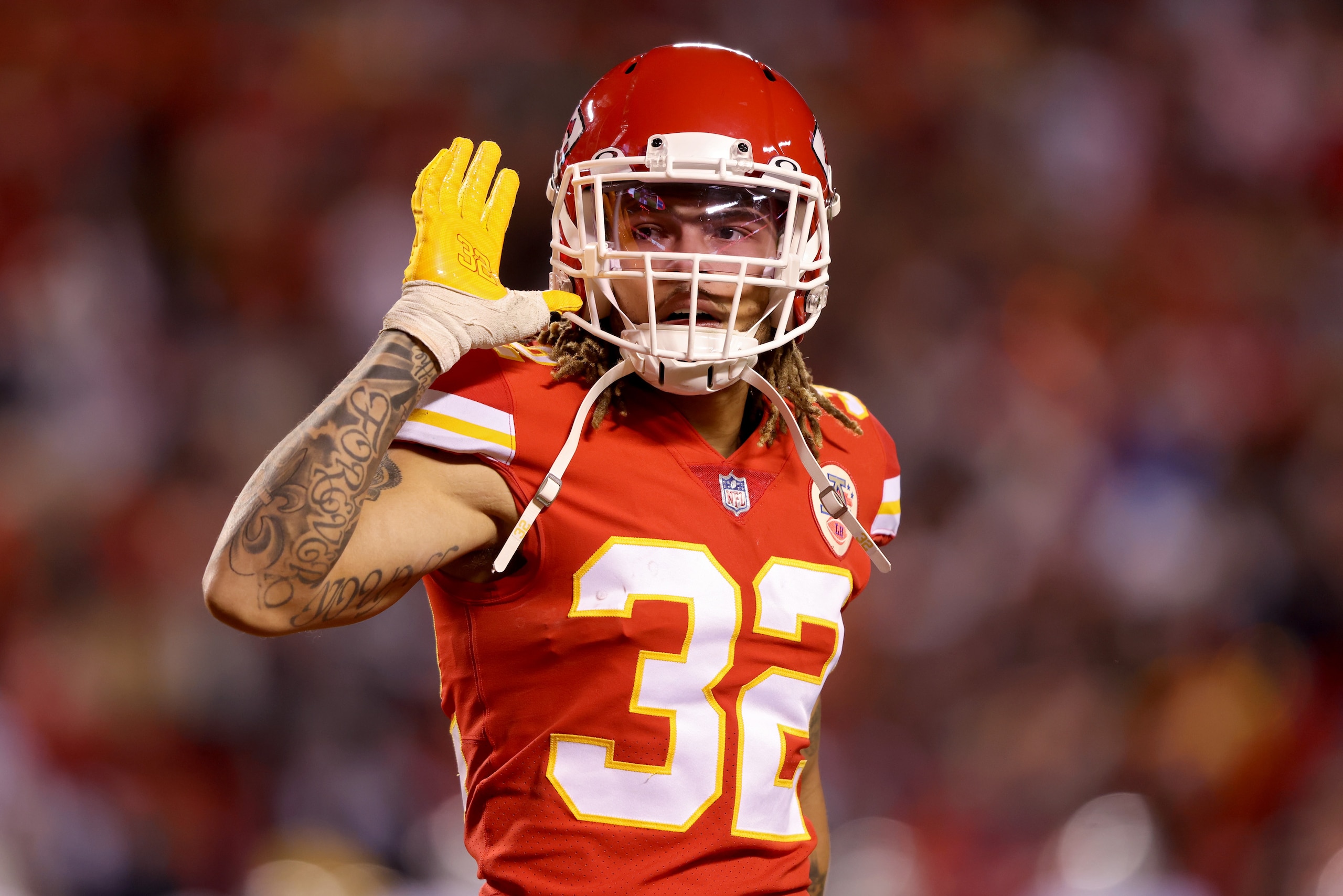 KANSAS CITY, MISSOURI - NOVEMBER 21:  Tyrann Mathieu #32 of the Kansas City Chiefs gestures to the fans after a fourth quarter interception against the Dallas Cowboys at Arrowhead Stadium on November 21, 2021 in Kansas City, Missouri. (Photo by Jamie Squire/Getty Images)