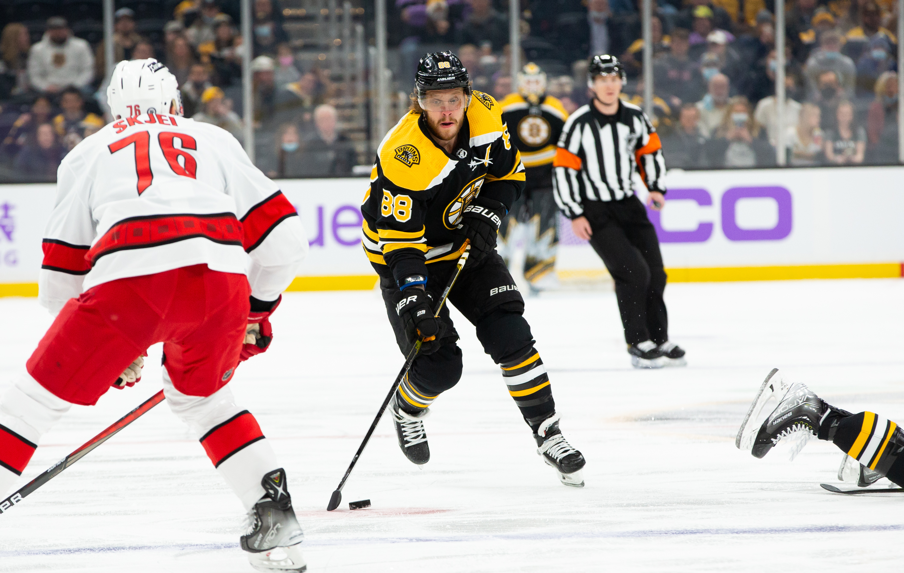 BOSTON, MA - FEBRUARY 10: David Pastrnak #88 of the Boston Bruins skates against the Carolina Hurricanes during the first period at the TD Garden on February 10, 2022 in Boston, Massachusetts. The Hurricanes won 6-0. (Photo by Richard T Gagnon/Getty Images)