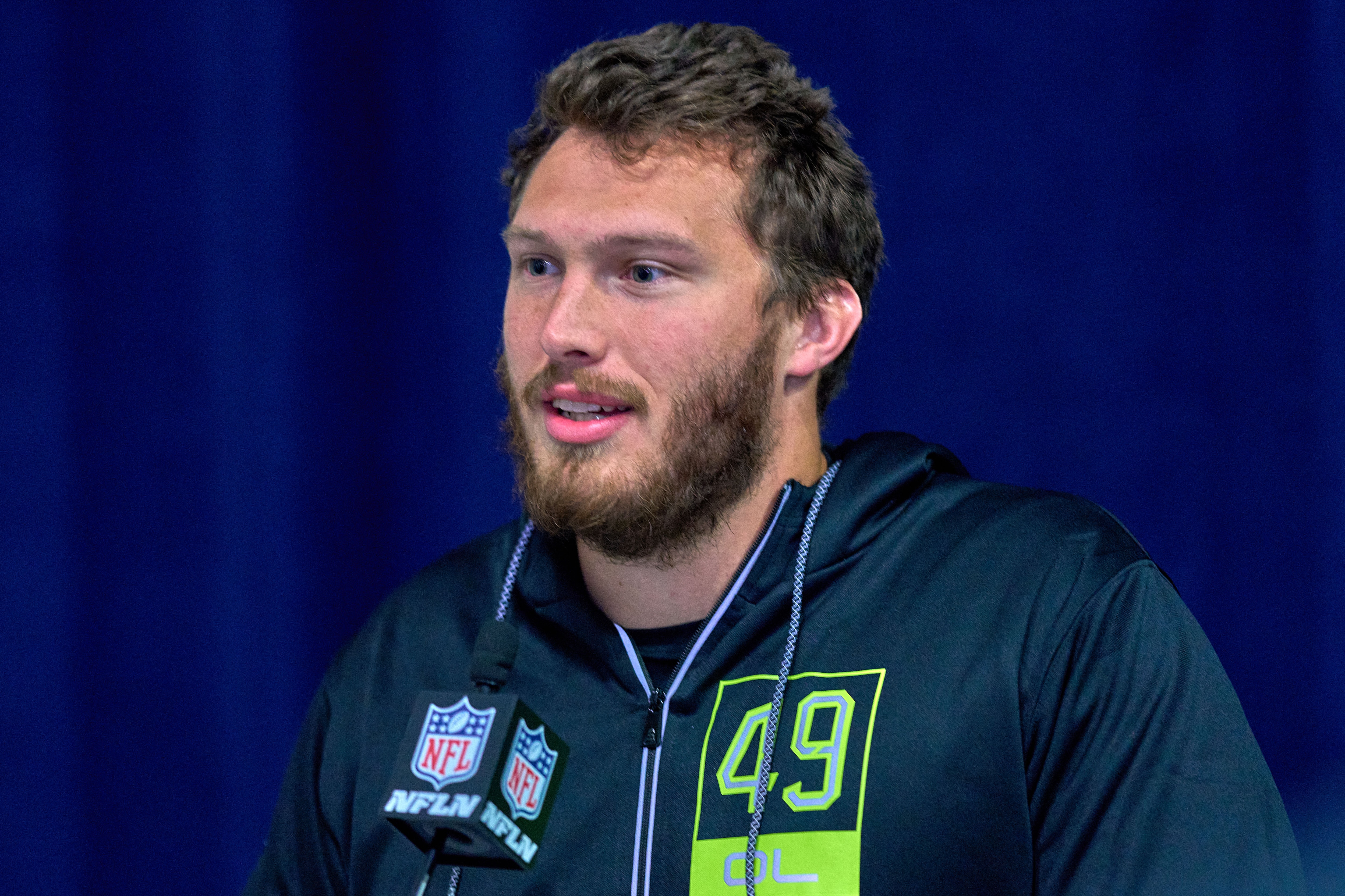 INDIANAPOLIS, IN - MARCH 03: Tennessee-Chattanooga offensive lineman Cole Strange answers questions from the media during the NFL Scouting Combine on March 3, 2022, at the Indiana Convention Center in Indianapolis, IN. (Photo by Robin Alam/Icon Sportswire via Getty Images)