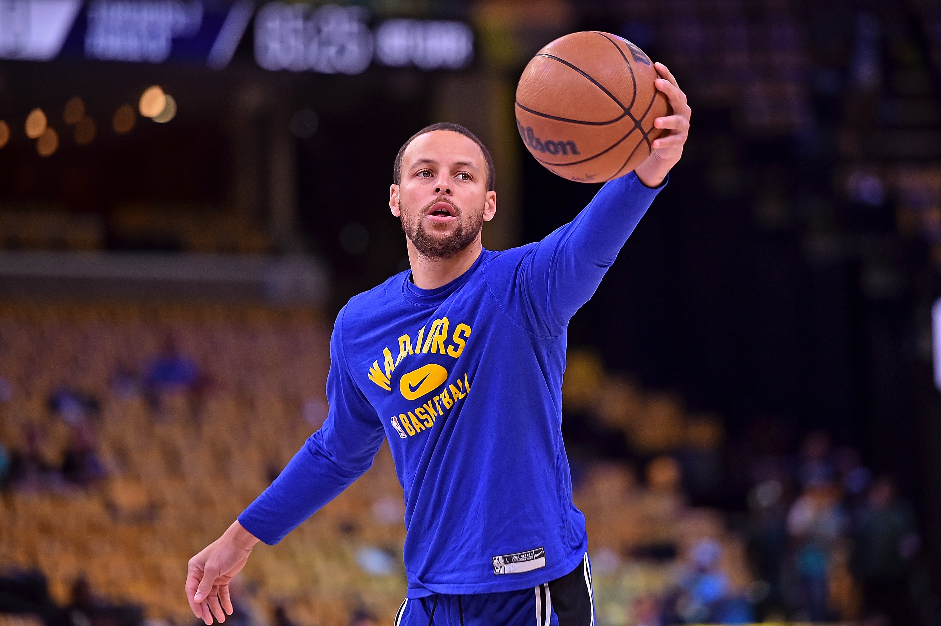 MEMPHIS, TENNESSEE - MAY 01: Stephen Curry #30 of the Golden State Warriors warms up before Game One of the Western Conference Semifinals against the Memphis Grizzlies at FedExForum on May 01, 2022 in Memphis, Tennessee. NOTE TO USER: User expressly acknowledges and agrees that, by downloading and or using this photograph, User is consenting to the terms and conditions of the Getty Images License Agreement. (Photo by Justin Ford/Getty Images)