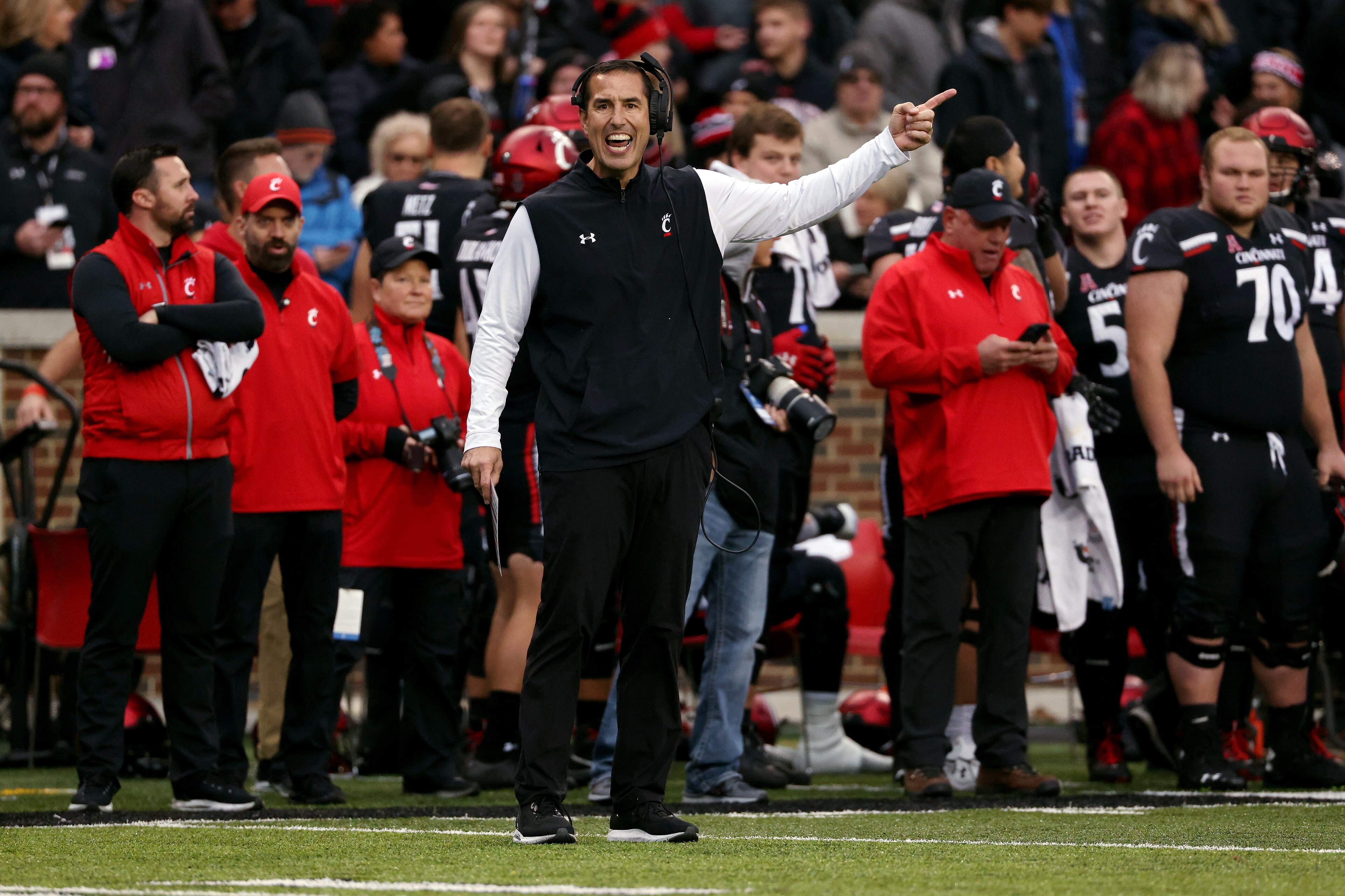 CINCINNATI, OHIO - NOVEMBER 20: Head coach Luke Fickell of the Cincinnati Bearcats reacts in the second quarter against the SMU Mustangs at Nippert Stadium on November 20, 2021 in Cincinnati, Ohio. (Photo by Dylan Buell/Getty Images)