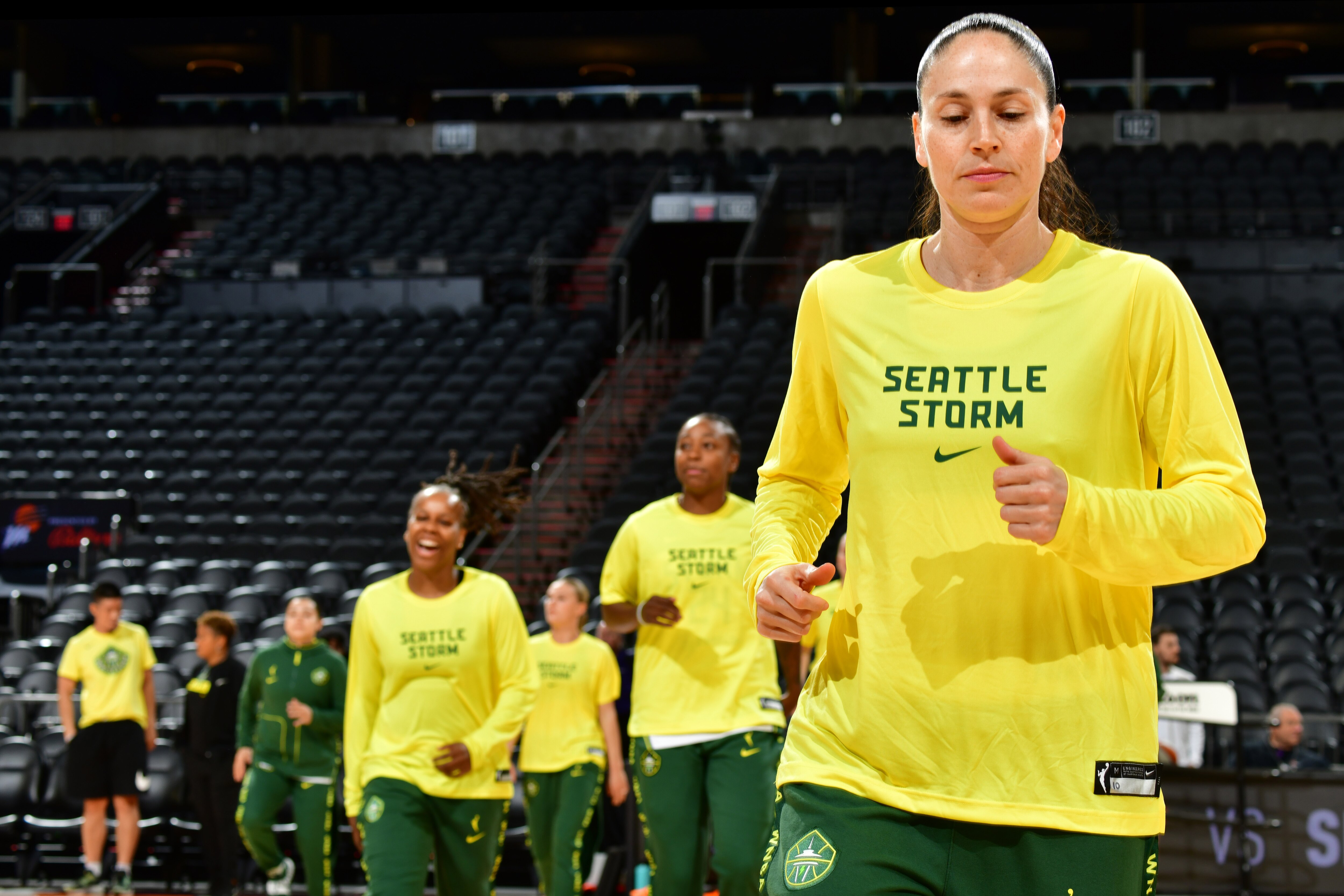 PHOENIX, AZ - APRIL 28: Sue Bird #10 of the Seattle Storm warms up before the game against the Phoenix Mercury during a preseason game on April 28, 2022 at Footprint Center in Phoenix, Arizona. NOTE TO USER: User expressly acknowledges and agrees that, by downloading and or using this photograph, user is consenting to the terms and conditions of the Getty Images License Agreement. Mandatory Copyright Notice: Copyright 2022 NBAE (Photo by Barry Gossage/NBAE via Getty Images)
