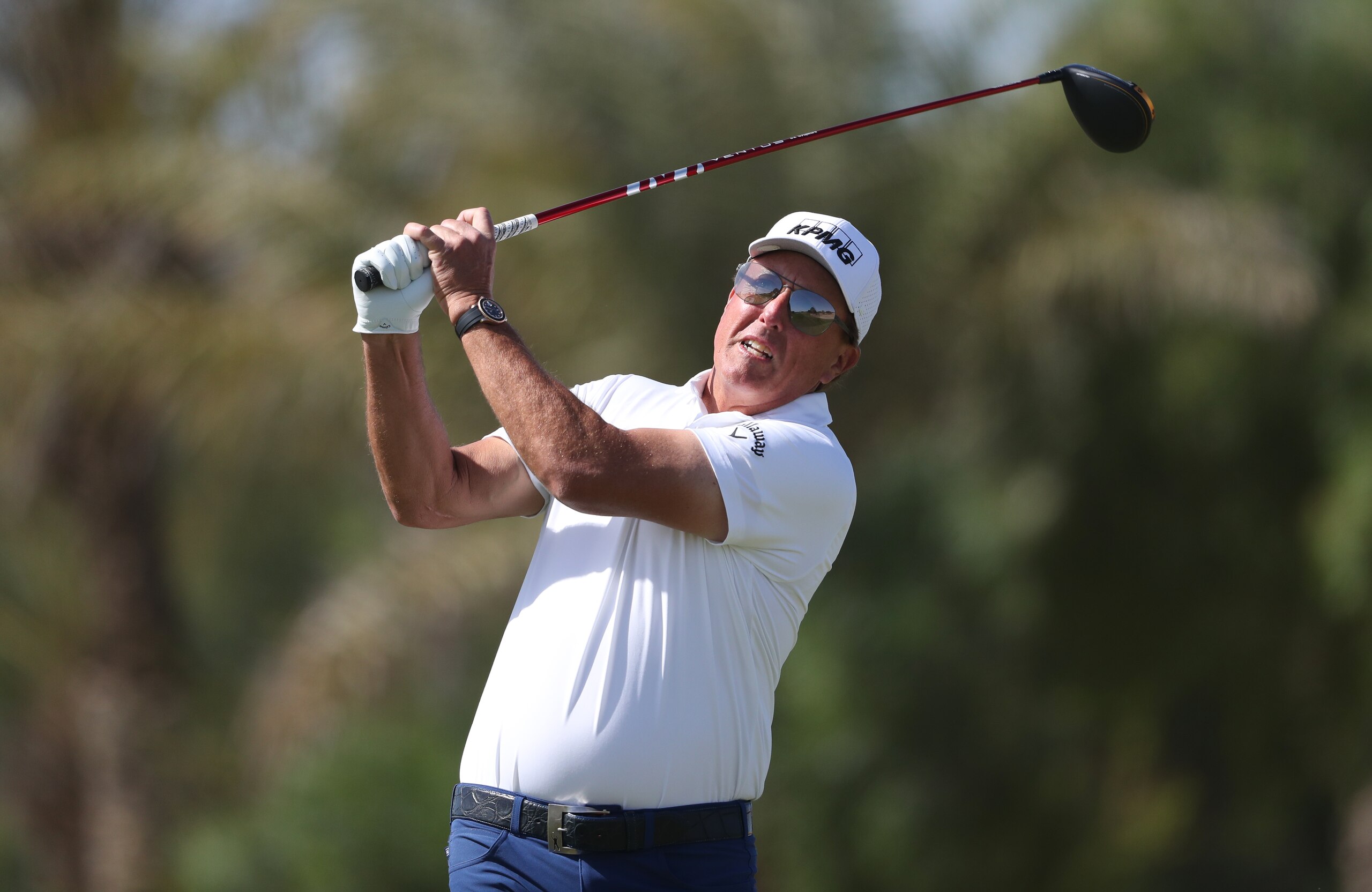 AL MUROOJ, SAUDI ARABIA - FEBRUARY 05: Phil Mickelson of The USA tees off the second hole during day three of the PIF Saudi International at Royal Greens Golf & Country Club on February 05, 2022 in Al Murooj, Saudi Arabia. (Photo by Oisin Keniry/Getty Images) AL MUROOJ, SAUDI ARABIA - FEBRUARY 05: Phil Mickelson of The USA tees off the second hole during day three of the PIF Saudi International at Royal Greens Golf & Country Club on February 05, 2022 in Al Murooj, Saudi Arabia. (Photo by Oisin Keniry/Getty Images)