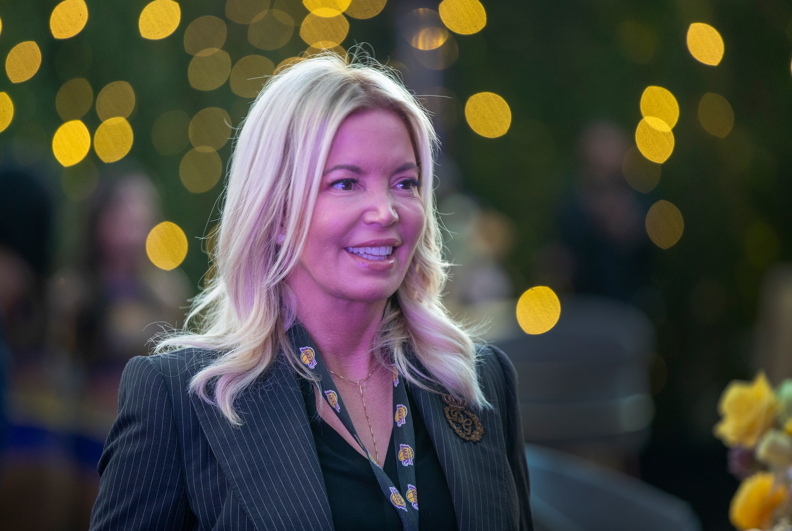 EL SEGUNDO, CA - September 20: Jeanie Buss, CEO / Governor / Co-owner of the Los Angeles Lakers, appears as the Lakers host a 2021-2022 season kick-off event to unveil and announce a new global marketing partnership with Bibigo, which will appear on the Lakers jersey at the UCLA Health Training Center in El Segundo on Monday, Sept. 20, 2021. (Allen J. Schaben / Los Angeles Times via Getty Images)