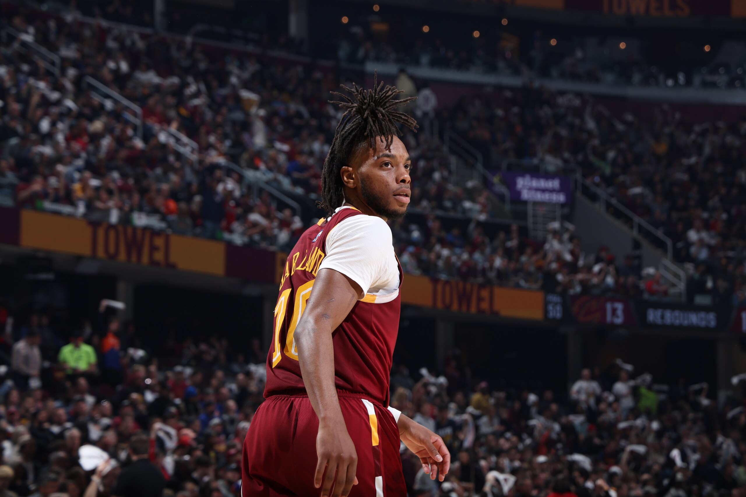 CHICAGO, IL - APRIL 15: Darius Garland #10 of the Cleveland Cavaliers looks on during the game against the Atlanta Hawks during the 2022 Play-In Tournament on April 15, 2022 at Rocket Mortgage Fieldhouse in Cleveland, Ohio. NOTE TO USER: User expressly acknowledges and agrees that, by downloading and or using this photograph, User is consenting to the terms and conditions of the Getty Images License Agreement. Mandatory Copyright Notice: Copyright 2022 NBAE (Photo by Jeff Haynes/NBAE via Getty Images)