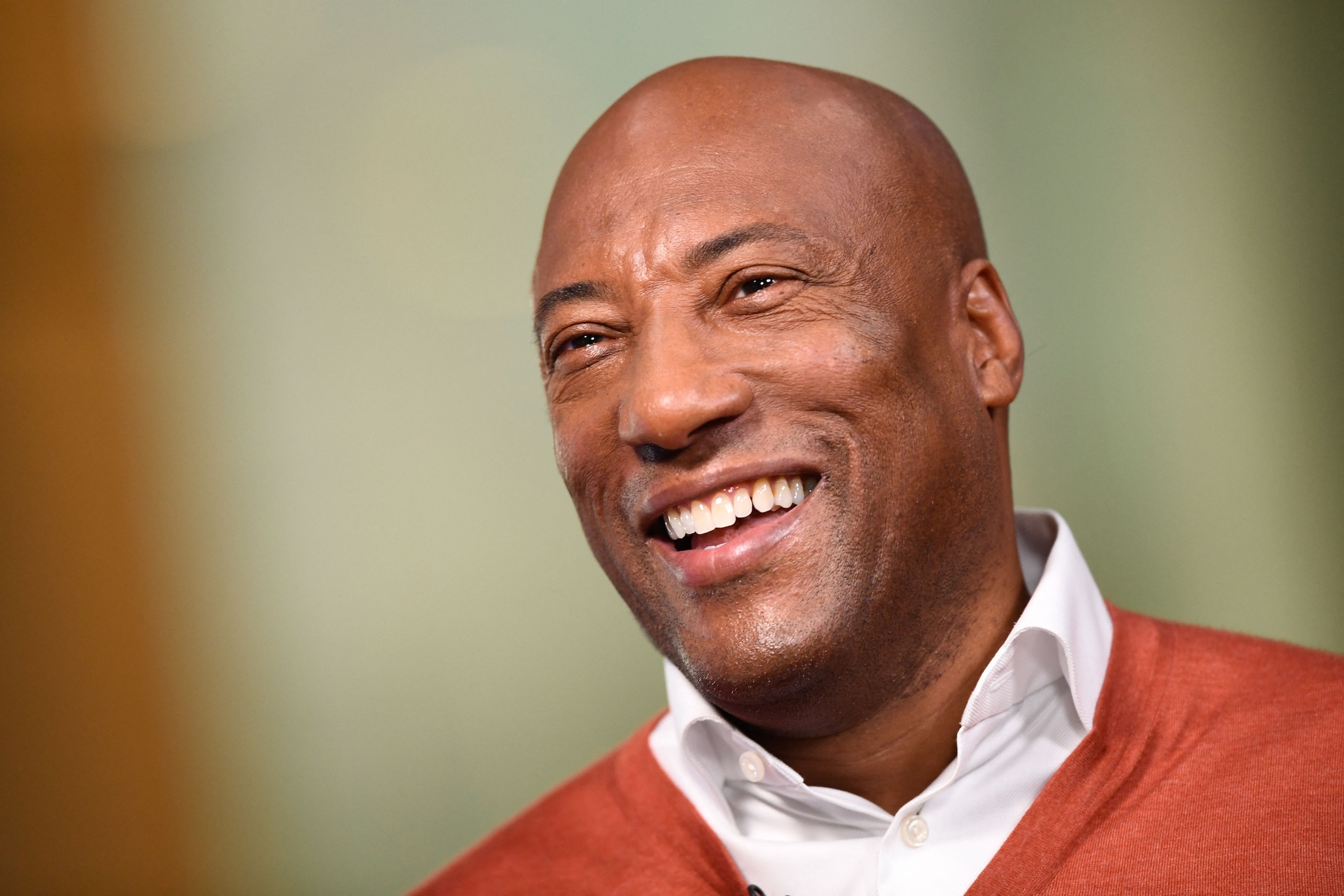 Byron Allen, founder, chairman, and CEO of Entertainment Studios and Allen Media Group, speaks during the Milken Institute Global Conference in Beverly Hills, California, on May 2, 2022. (Photo by Patrick T. FALLON / AFP) (Photo by PATRICK T. FALLON/AFP via Getty Images)