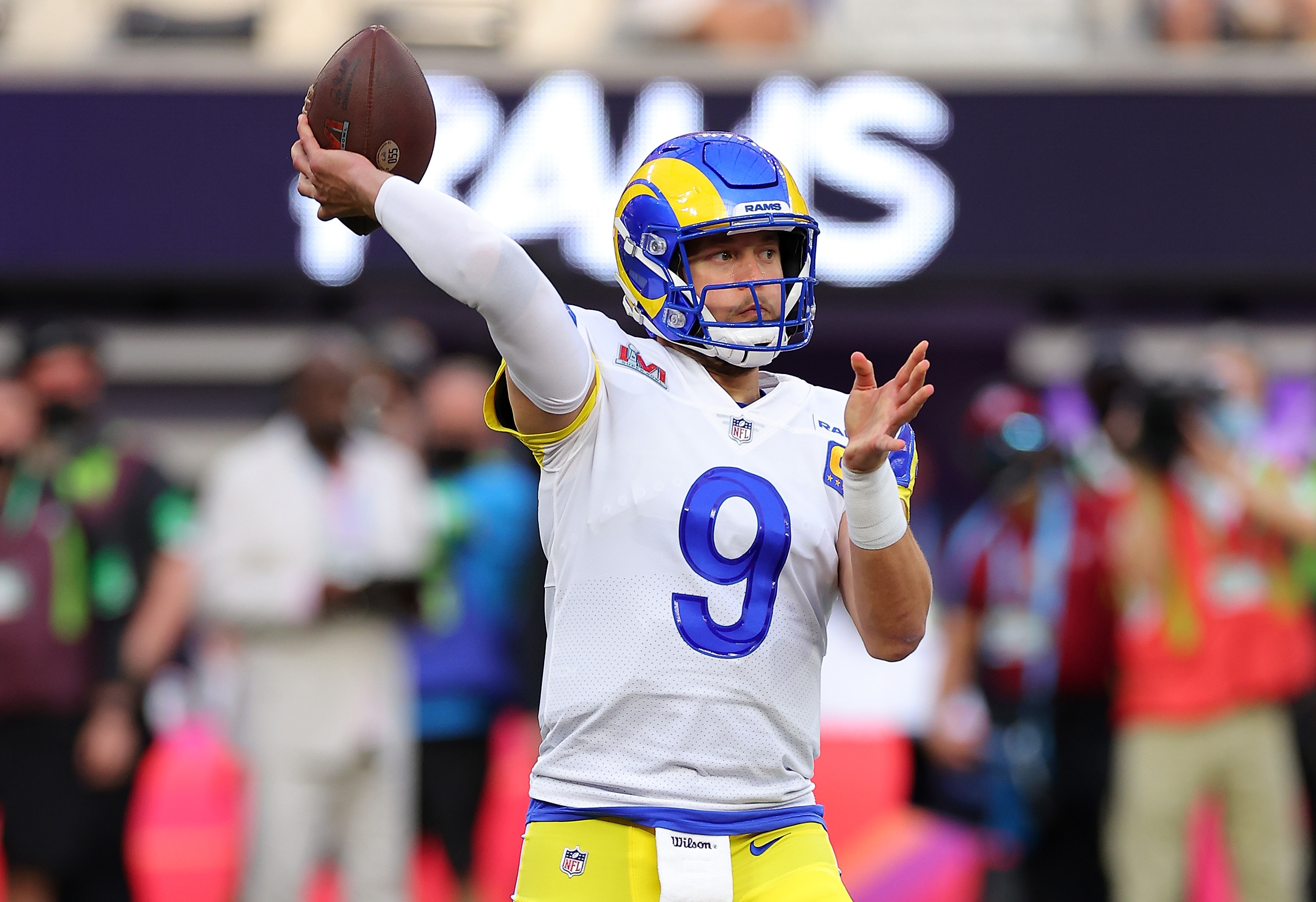INGLEWOOD, CALIFORNIA - FEBRUARY 13: Matthew Stafford #9 of the Los Angeles Rams throws the ball in the first quarter during Super Bowl LVI against the Cincinnati Bengals at SoFi Stadium on February 13, 2022 in Inglewood, California. (Photo by Kevin C. Cox/Getty Images)