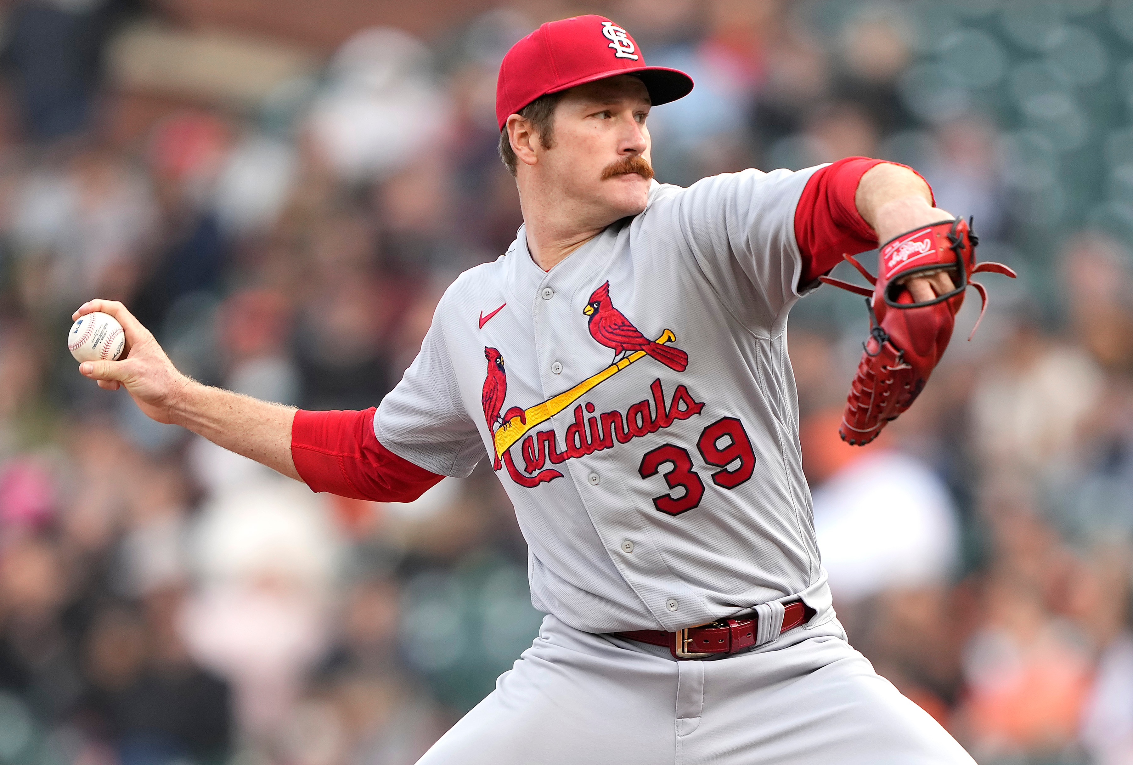 SAN FRANCISCO, CALIFORNIA - MAY 05: Miles Mikolas #39 of the St. Louis Cardinals pitches against the San Francisco Giants in the bottom of the first inning at Oracle Park on May 05, 2022 in San Francisco, California. (Photo by Thearon W. Henderson/Getty Images)