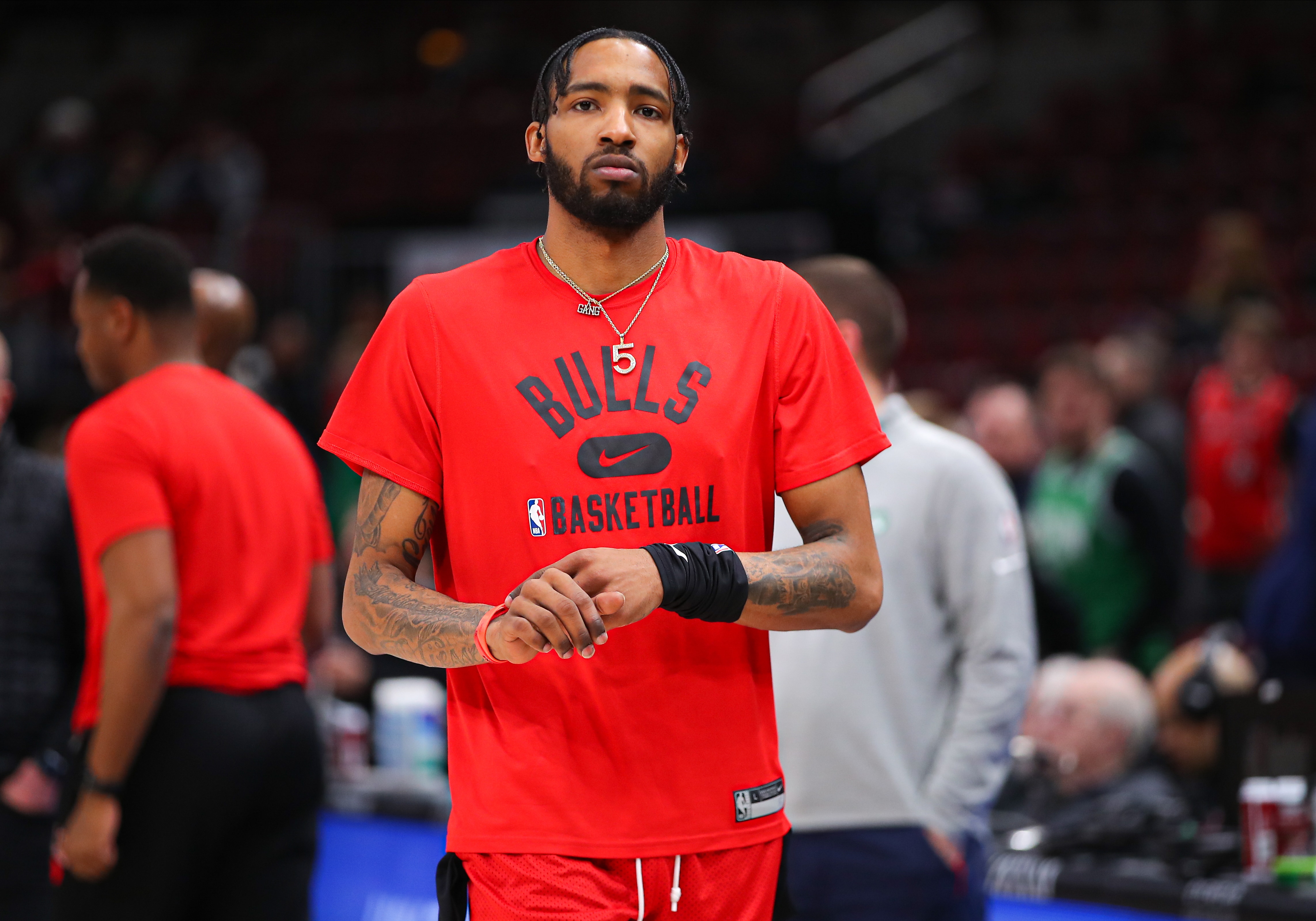 CHICAGO, IL - APRIL 06: Chicago Bulls forward Derrick Jones Jr. (5) looks on before a NBA game between the Boston Celtics and the Chicago Bulls on April 6, 2022 at the United Center in Chicago, IL. (Photo by Melissa Tamez/Icon Sportswire via Getty Images)