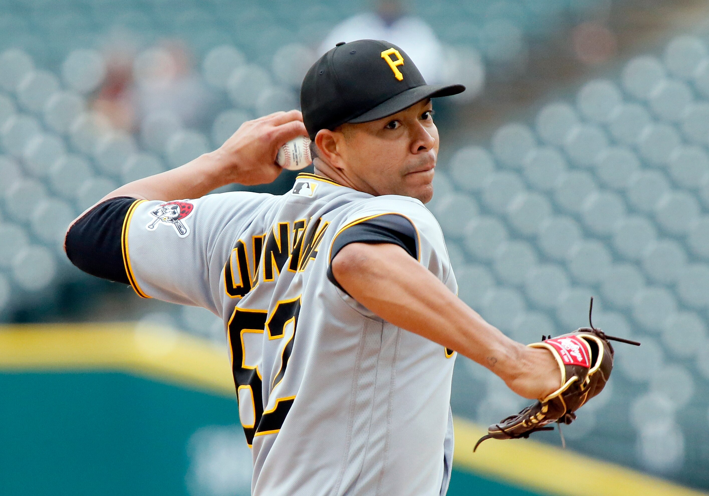 DETROIT, MI -  MAY 4:  Jose Quintana #62 of the Pittsburgh Pirates pitches against the Detroit Tigers during the second inning of Game Two of a doubleheader at Comerica Park on May 4, 2022, in Detroit, Michigan. (Photo by Duane Burleson/Getty Images)