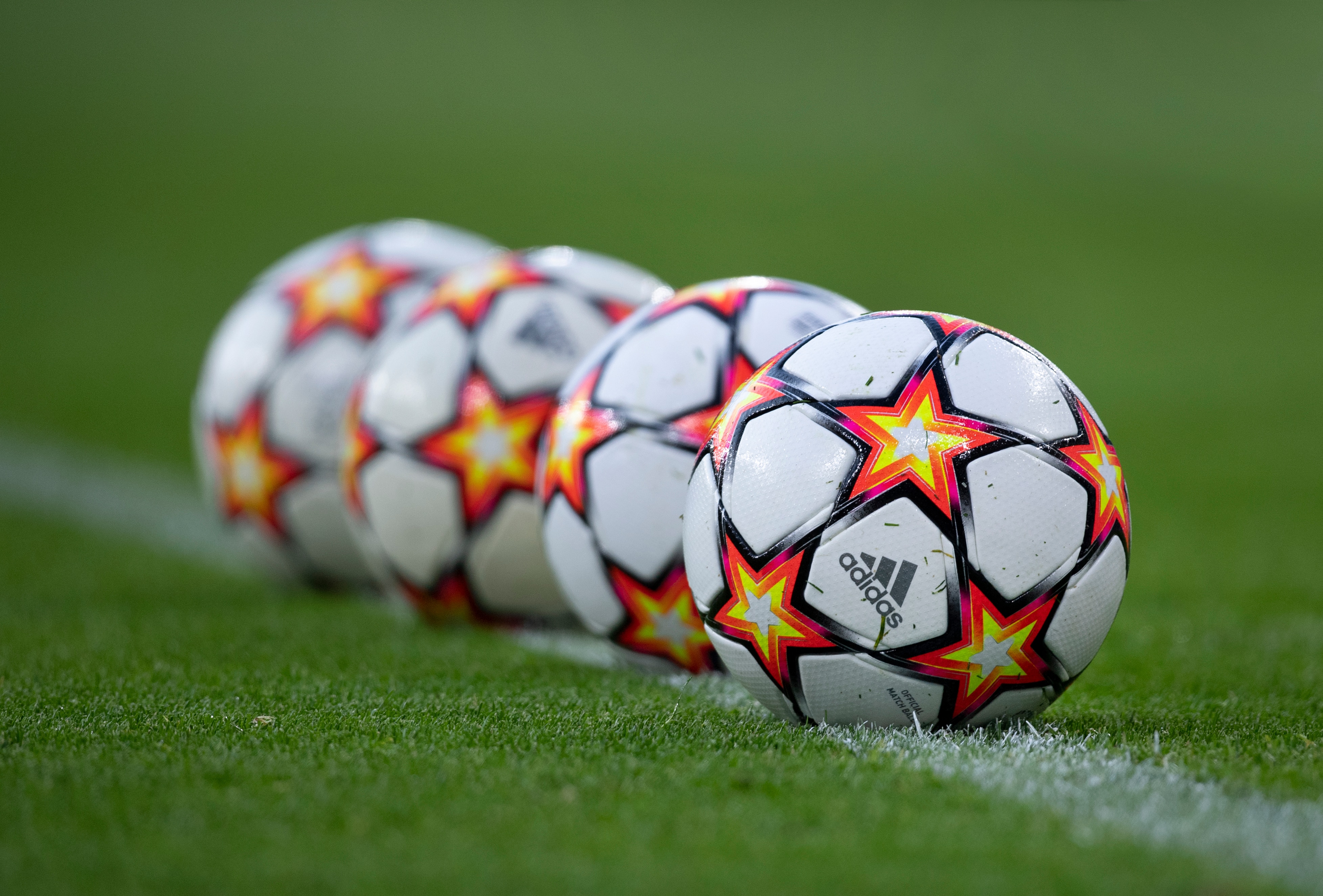 MANCHESTER, ENGLAND - APRIL 26: Official UEFA Women's  Champions League match balls lined up ahead of the UEFA Champions League Semi Final Leg One match between Manchester City and Real Madrid at City of Manchester Stadium on April 26, 2022 in Manchester, United Kingdom. (Photo by Joe Prior/Visionhaus via Getty Images)