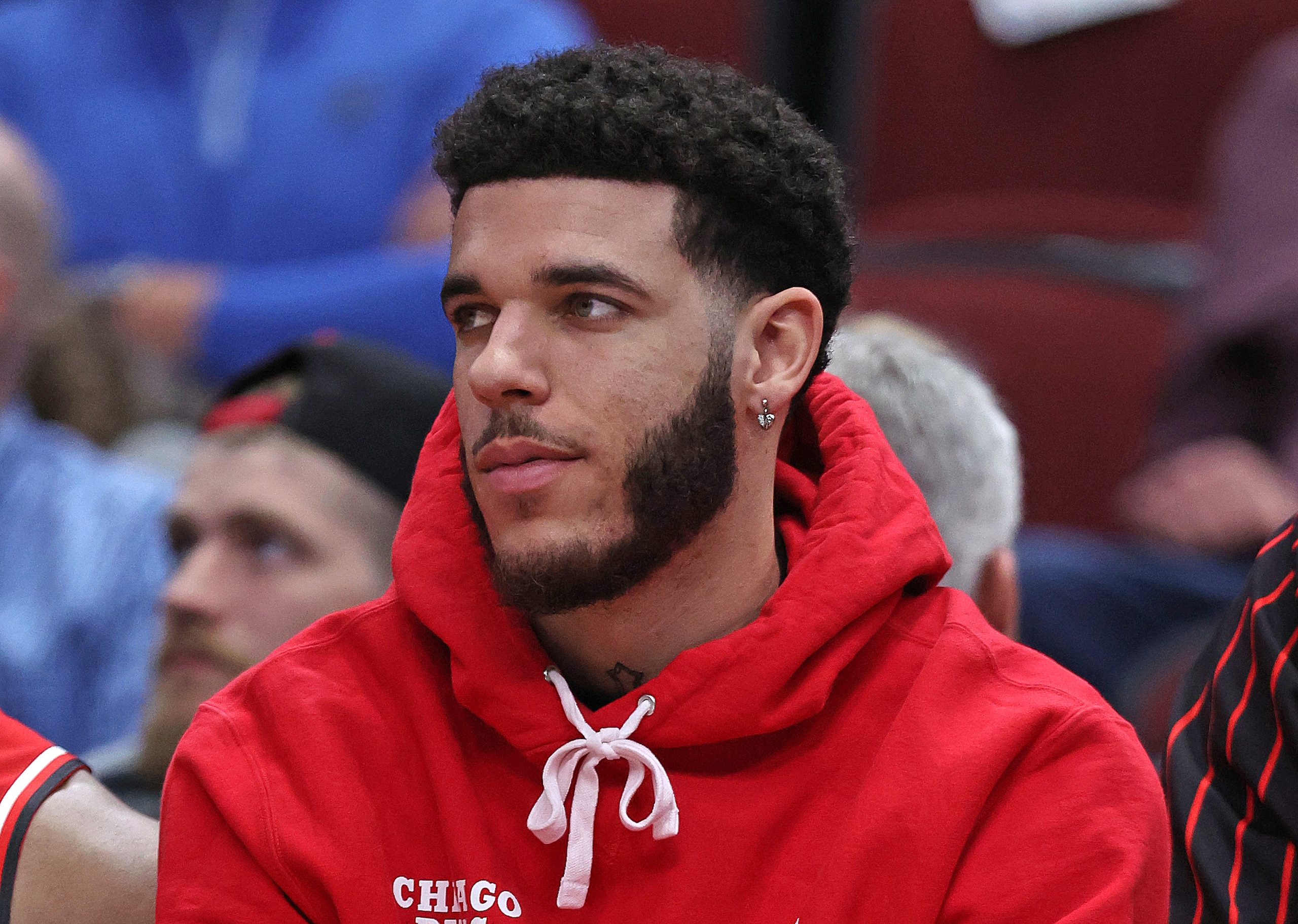 CHICAGO, ILLINOIS - APRIL 05: Lonzo Ball #2 of the Chicago Bulls watches from the bench as teammates take on the Milwaukee Bucks at the United Center on April 05, 2022 in Chicago, Illinois. The Bucks defeated the Bulls 127-106. NOTE TO USER: User expressly acknowledges and agrees that, by downloading and or using this photograph, User is consenting to the terms and conditions of the Getty Images License Agreement. (Photo by Jonathan Daniel/Getty Images) CHICAGO, ILLINOIS - APRIL 05: Lonzo Ball #2 of the Chicago Bulls watches from the bench as teammates take on the Milwaukee Bucks at the United Center on April 05, 2022 in Chicago, Illinois. The Bucks defeated the Bulls 127-106. NOTE TO USER: User expressly acknowledges and agrees that, by downloading and or using this photograph, User is consenting to the terms and conditions of the Getty Images License Agreement. (Photo by Jonathan Daniel/Getty Images)