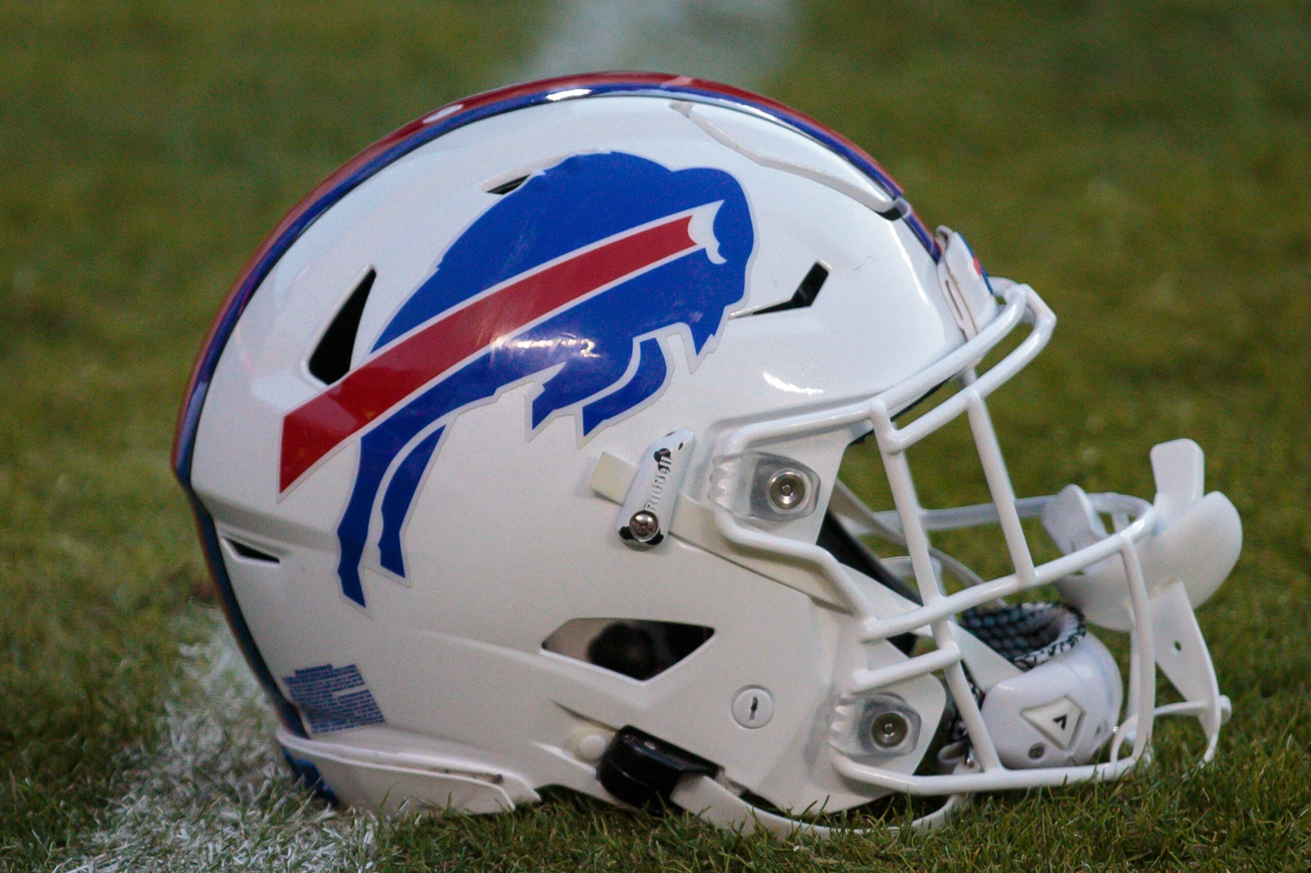KANSAS CITY, MO - JANUARY 23: Buffalo Bills helmet sits on the field prior to the AFC Divisional Round playoff game against the Kansas City Chiefs on January 23rd, 2022 at Arrowhead Stadium in Kansas City, Missouri. (Photo by William Purnell/Icon Sportswire via Getty Images)