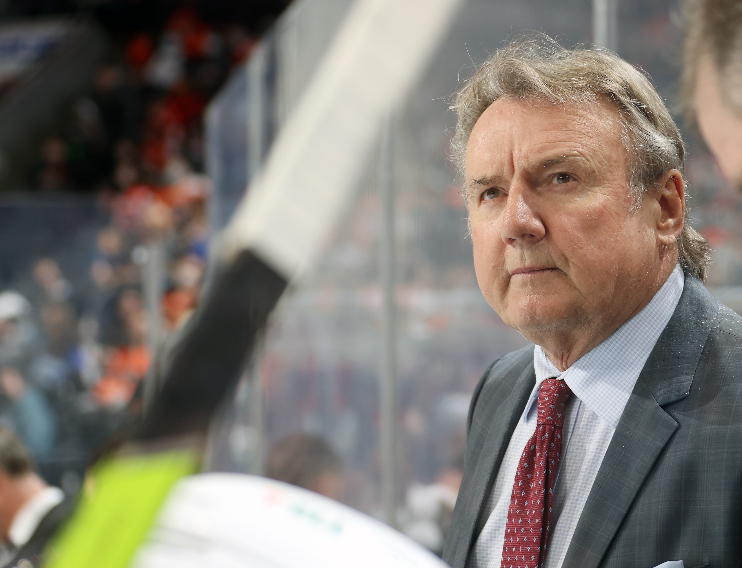 PHILADELPHIA, PA - JANUARY 24: Head Coach of the Dallas Stars Rick Bowness watches game action during the first period against the Philadelphia Flyers at the Wells Fargo Center on January 24, 2022 in Philadelphia, Pennsylvania. (Photo by Len Redkoles/NHLI via Getty Images) PHILADELPHIA, PA - JANUARY 24: Head Coach of the Dallas Stars Rick Bowness watches game action during the first period against the Philadelphia Flyers at the Wells Fargo Center on January 24, 2022 in Philadelphia, Pennsylvania. (Photo by Len Redkoles/NHLI via Getty Images)