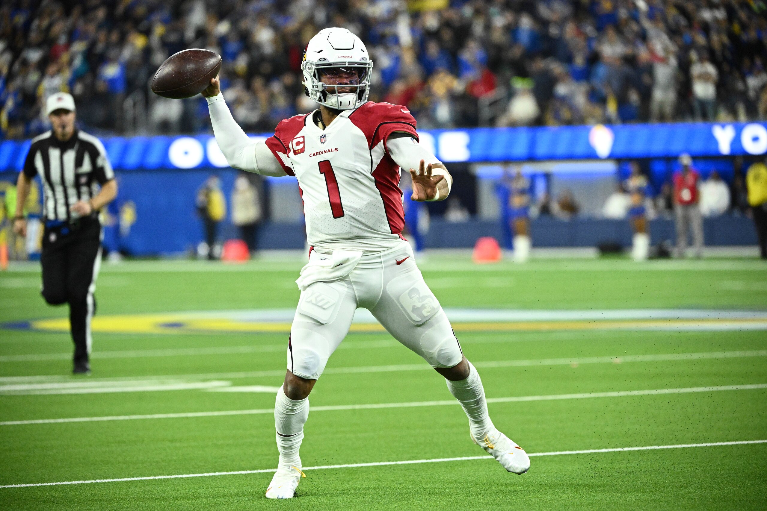 Football: NFL Playoffs:  Arizona Cardinals QB Kyler Murray (1) in action, passing vs Los Angeles Rams at SoFi Stadium. Inglewood, CA 1/17/2022 CREDIT: Kohjiro Kinno (Photo by Kohjiro Kinno/Sports Illustrated via Getty Images) (Set Number: X163910 TK1)
