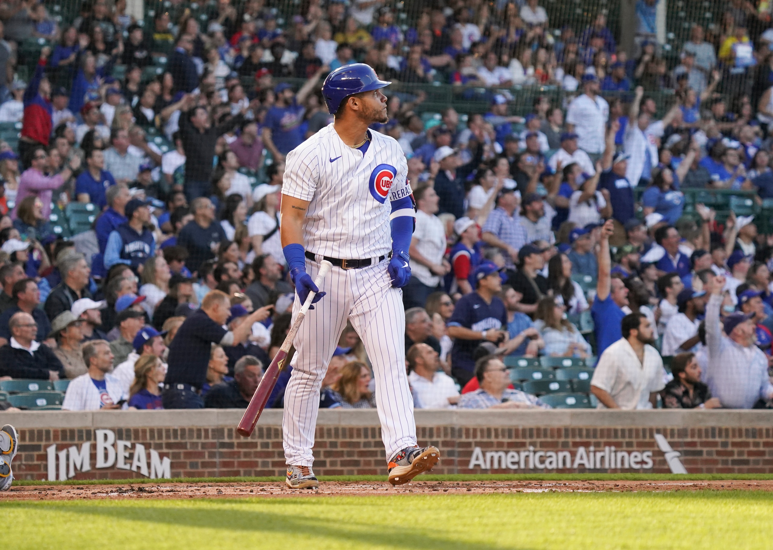 CHICAGO, ILLINOIS - MAY 16: Willson Contreras #40 of the Chicago Cubs hits a grand slam during the first inning of a game against the Pittsburgh Pirates at Wrigley Field on May 16, 2022 in Chicago, Illinois. (Photo by Nuccio DiNuzzo/Getty Images) CHICAGO, ILLINOIS - MAY 16: Willson Contreras #40 of the Chicago Cubs hits a grand slam during the first inning of a game against the Pittsburgh Pirates at Wrigley Field on May 16, 2022 in Chicago, Illinois. (Photo by Nuccio DiNuzzo/Getty Images)