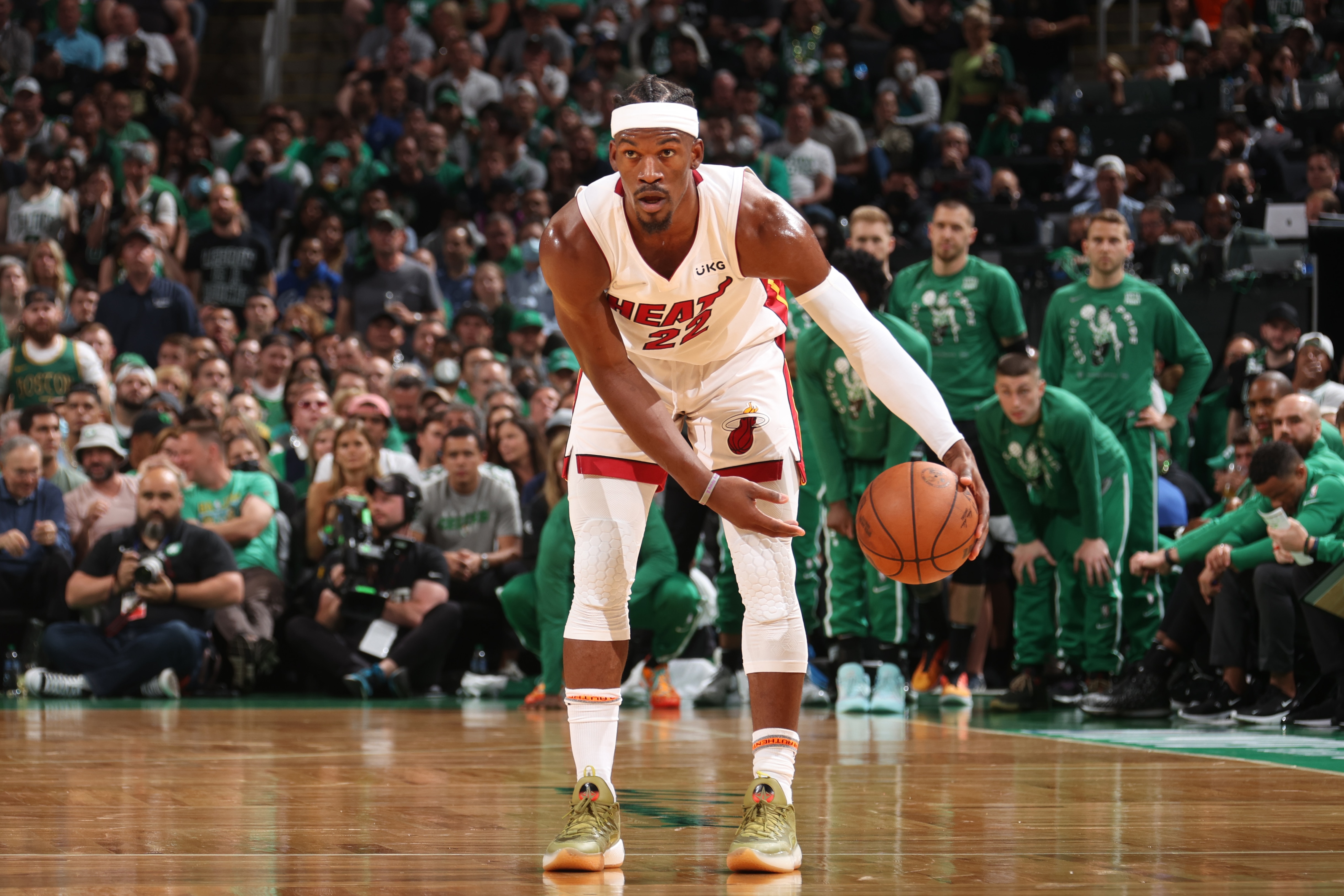BOSTON, MA - MAY 27: Jimmy Butler #22 of the Miami Heat dribbles the ball during Game 6 of the 2022 NBA Playoffs Eastern Conference Finals on May 27, 2022 at the TD Garden in Boston, Massachusetts.  NOTE TO USER: User expressly acknowledges and agrees that, by downloading and or using this photograph, User is consenting to the terms and conditions of the Getty Images License Agreement. Mandatory Copyright Notice: Copyright 2022 NBAE  (Photo by Nathaniel S. Butler/NBAE via Getty Images)