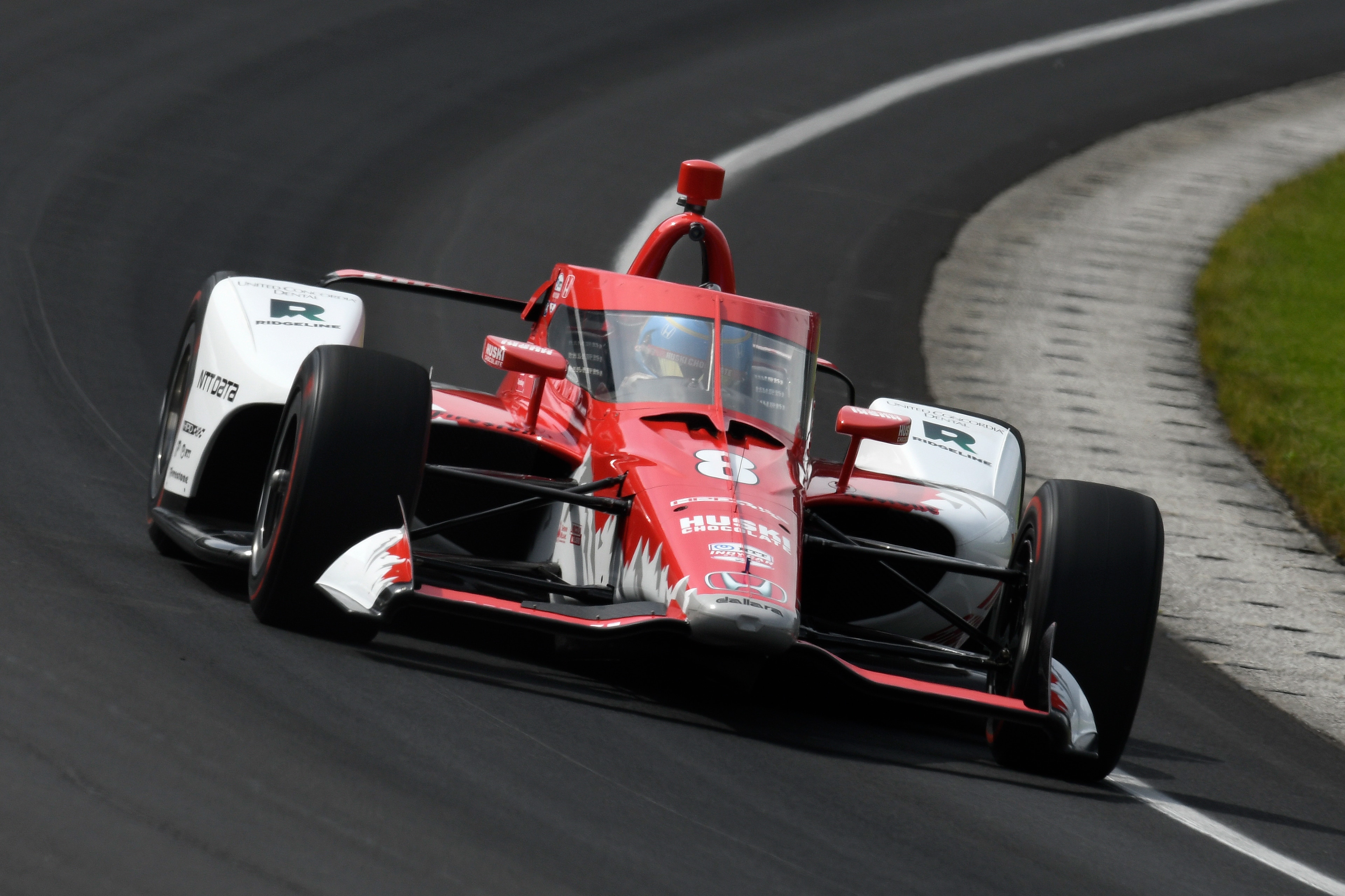 INDIANAPOLIS, IN - MAY 22: Marcus Ericsson (8) Chip Ganassi Racing Honda drives through turn one during the qualifications for the NTT IndyCar Series Indianapolis 500 presented by Gainbridge on May 22, 2022, at the Indianapolis Motor Speedway in Indianapolis, Indiana. (Photo by Michael Allio/Icon Sportswire via Getty Images) INDIANAPOLIS, IN - MAY 22: Marcus Ericsson (8) Chip Ganassi Racing Honda drives through turn one during the qualifications for the NTT IndyCar Series Indianapolis 500 presented by Gainbridge on May 22, 2022, at the Indianapolis Motor Speedway in Indianapolis, Indiana. (Photo by Michael Allio/Icon Sportswire via Getty Images)
