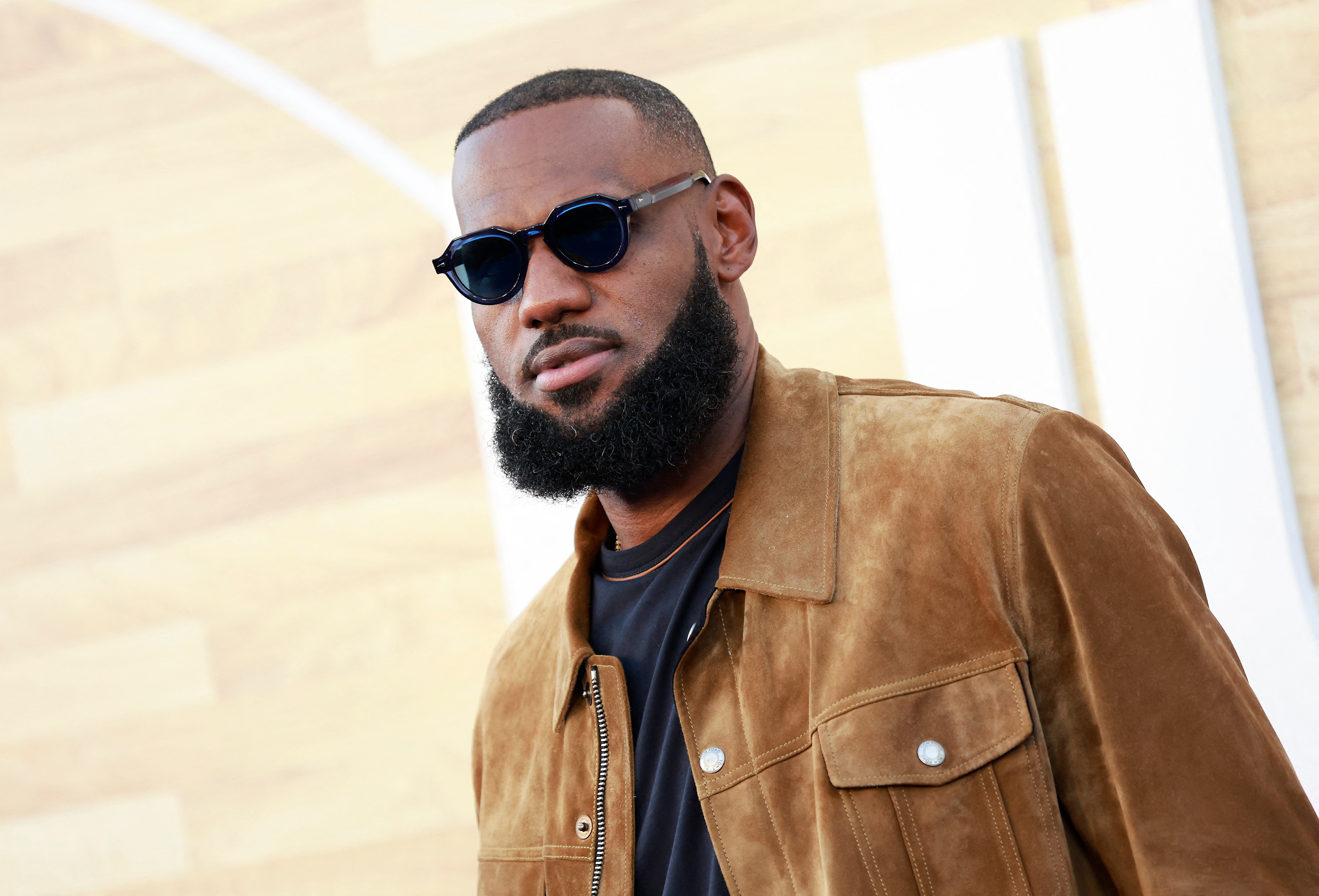 US basketball player LeBron James arrives for Netflix's Los Angeles premiere of "Hustle" held at the Westwood Regency Village Theatre on June 1, 2022 in Los Angeles, California. (Photo by Michael Tran / AFP) (Photo by MICHAEL TRAN/AFP via Getty Images)