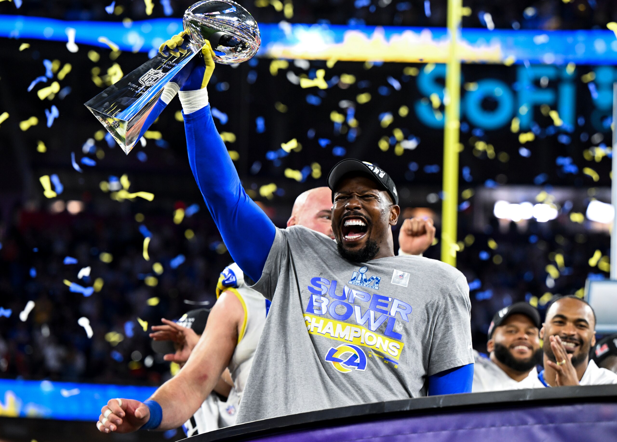 Inglewood, CA - February 13: Los Angeles Rams outside linebacker Von Miller (40) holds onto the Lombardi Trophy after defeating the Cincinnati Bengals 23-20 in Super Bowl LVI at SoFi Stadium on Sunday, Feb. 13, 2022 in Inglewood, CA.(Wally Skalij / Los Angeles Times via Getty Images) Inglewood, CA - February 13: Los Angeles Rams outside linebacker Von Miller (40) holds onto the Lombardi Trophy after defeating the Cincinnati Bengals 23-20 in Super Bowl LVI at SoFi Stadium on Sunday, Feb. 13, 2022 in Inglewood, CA.(Wally Skalij / Los Angeles Times via Getty Images)