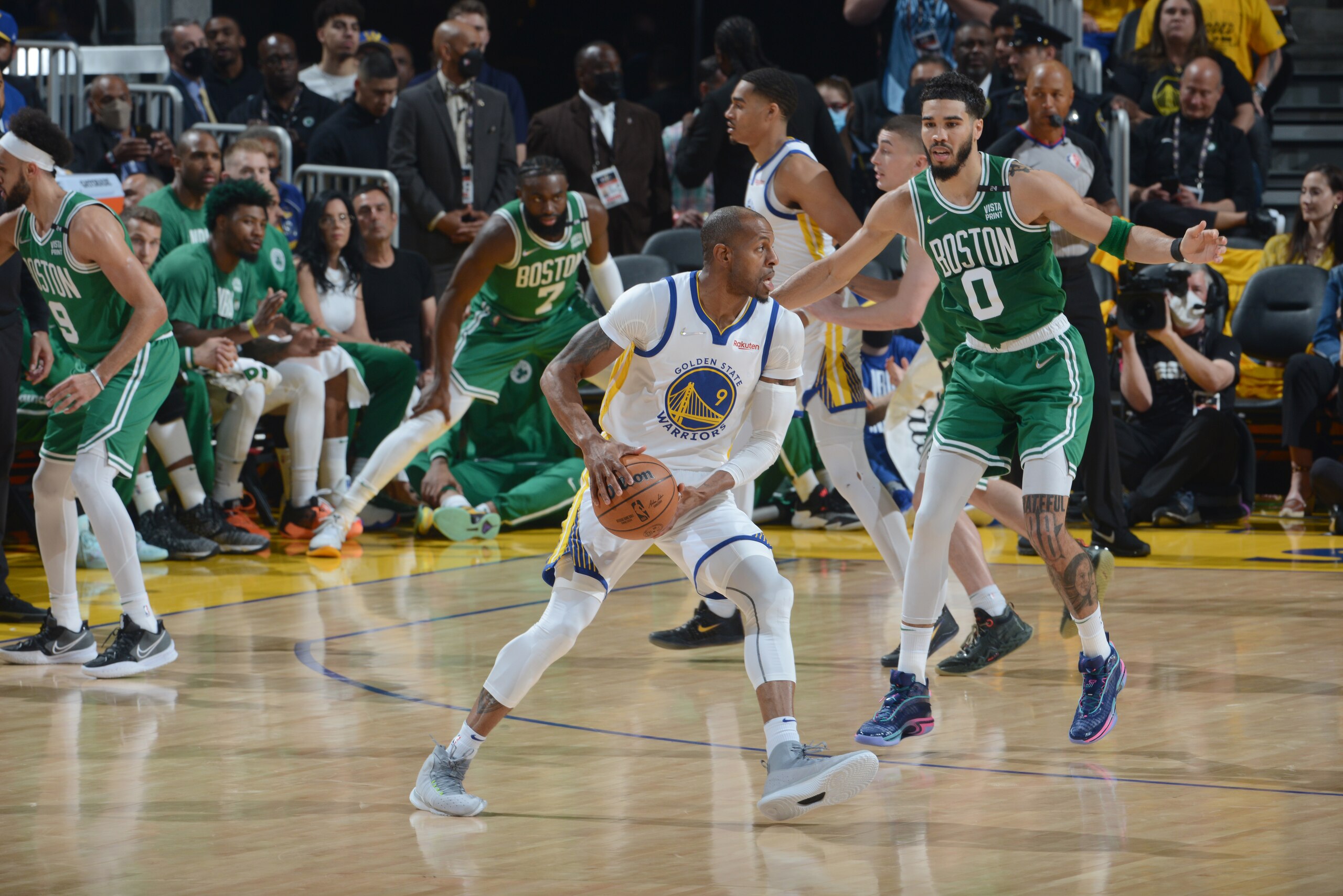 SAN FRANCISCO, CA - JUNE 2: Andre Iguodala #9 of the Golden State Warriors dribbles the ball during Game One of the 2022 NBA Finals on June 2, 2022 at Chase Center in San Francisco, California. NOTE TO USER: User expressly acknowledges and agrees that, by downloading and or using this photograph, user is consenting to the terms and conditions of Getty Images License Agreement. Mandatory Copyright Notice: Copyright 2022 NBAE (Photo by Noah Graham/NBAE via Getty Images)