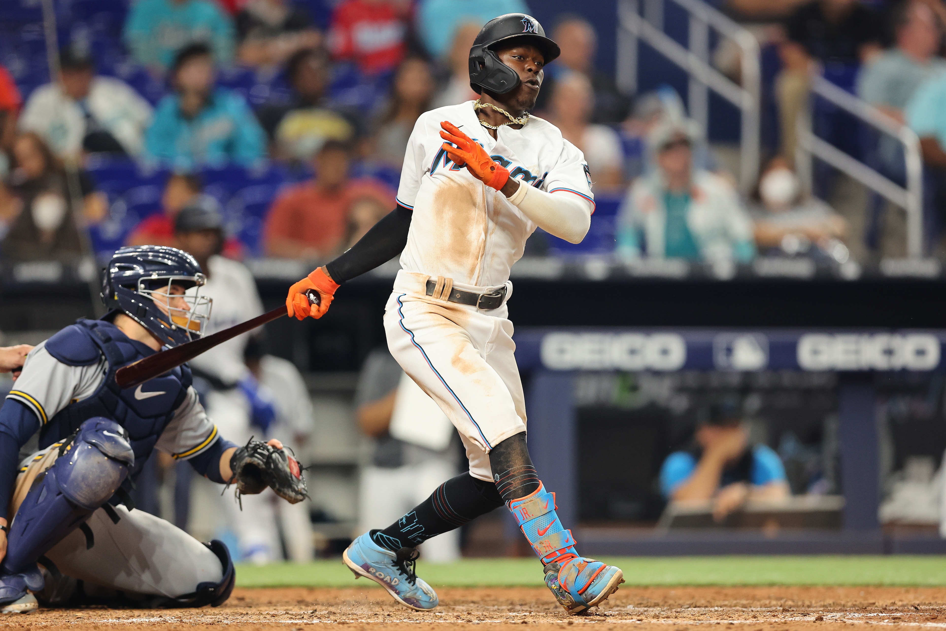 MIAMI, FLORIDA - MAY 14: Jazz Chisholm Jr. #2 of the Miami Marlins in action against the Milwaukee Brewers at loanDepot park on May 14, 2022 in Miami, Florida. (Photo by Michael Reaves/Getty Images) MIAMI, FLORIDA - MAY 14: Jazz Chisholm Jr. #2 of the Miami Marlins in action against the Milwaukee Brewers at loanDepot park on May 14, 2022 in Miami, Florida. (Photo by Michael Reaves/Getty Images)