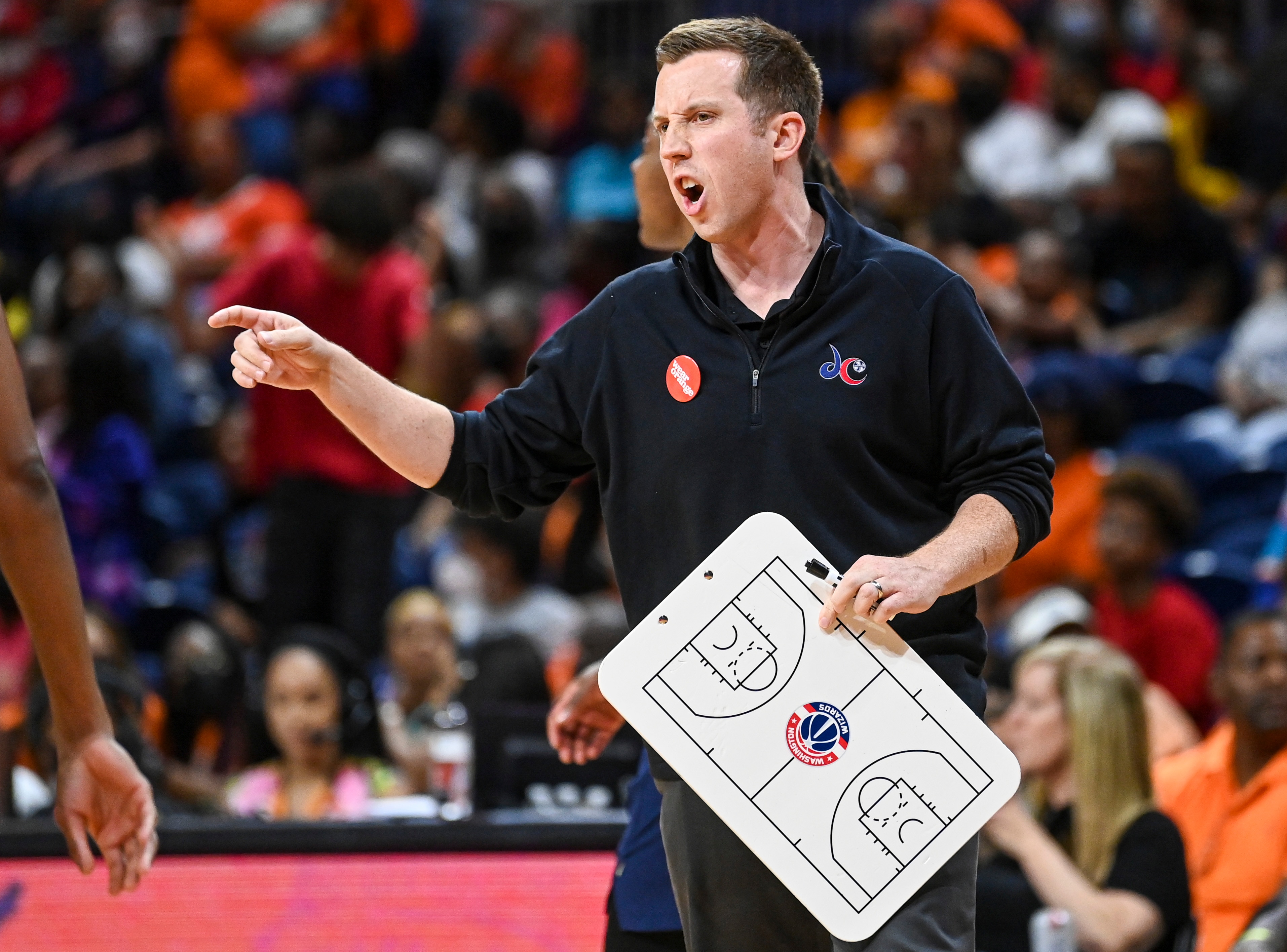 WASHINGTON, DC - JUNE 3:  Washington Mystics associate head coach Eric Thibault directs his team during action against the New York Liberty at the Entertainment and Sports Arena.  Photo by Jonathan Newton/The Washington Post via Getty Images)