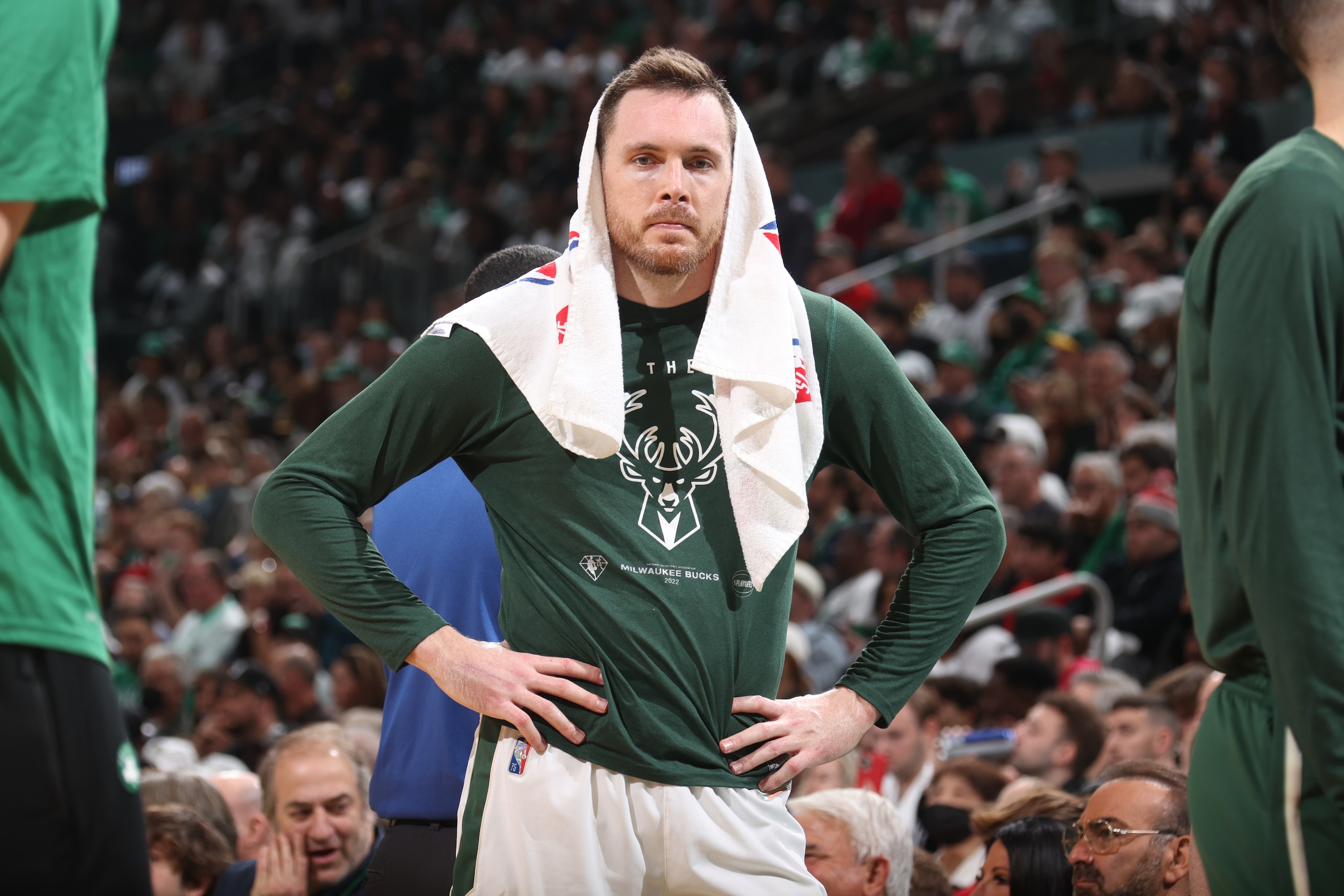 BOSTON, MA - MAY 1: Pat Connaughton #24 of the Milwaukee Bucks looks on during Game 1 of the 2022 NBA Playoffs Eastern Conference Semifinals against the Boston Celtics on May 1, 2022 at the TD Garden in Boston, Massachusetts. NOTE TO USER: User expressly acknowledges and agrees that, by downloading and or using this photograph, User is consenting to the terms and conditions of the Getty Images License Agreement. Mandatory Copyright Notice: Copyright 2022 NBAE (Photo by Nathaniel S. Butler/NBAE via Getty Images) BOSTON, MA - MAY 1: Pat Connaughton #24 of the Milwaukee Bucks looks on during Game 1 of the 2022 NBA Playoffs Eastern Conference Semifinals against the Boston Celtics on May 1, 2022 at the TD Garden in Boston, Massachusetts. NOTE TO USER: User expressly acknowledges and agrees that, by downloading and or using this photograph, User is consenting to the terms and conditions of the Getty Images License Agreement. Mandatory Copyright Notice: Copyright 2022 NBAE (Photo by Nathaniel S. Butler/NBAE via Getty Images)