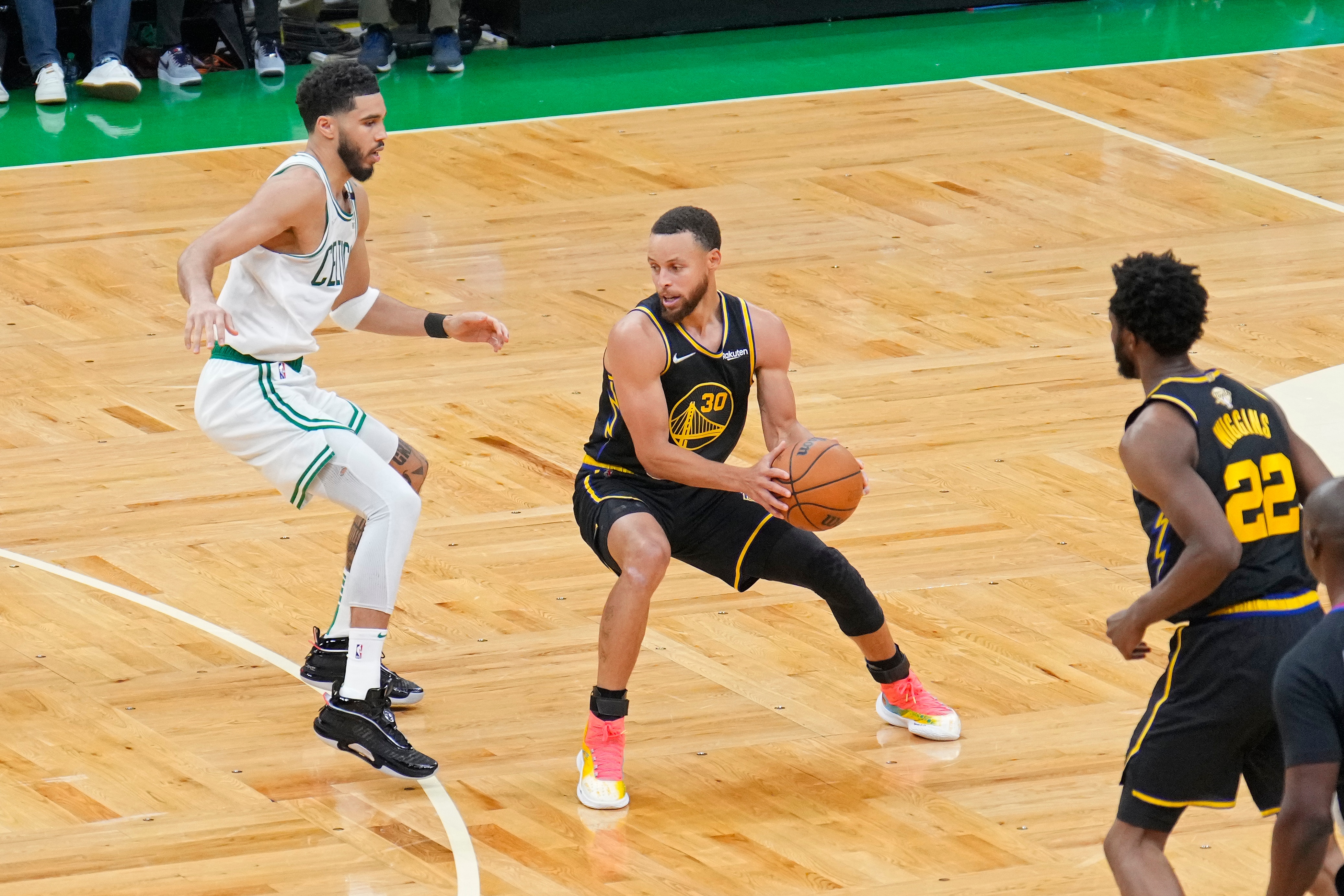 BOSTON, MA - JUNE 8: Stephen Curry #30 of the Golden State Warriors looks to pass the ball against the Boston Celtics during Game Three of the 2022 NBA Finals on June 8, 2022 at TD Garden in Boston, Massachusetts. NOTE TO USER: User expressly acknowledges and agrees that, by downloading and or using this photograph, user is consenting to the terms and conditions of Getty Images License Agreement. Mandatory Copyright Notice: Copyright 2022 NBAE (Photo by Mark Blinch/NBAE via Getty Images)