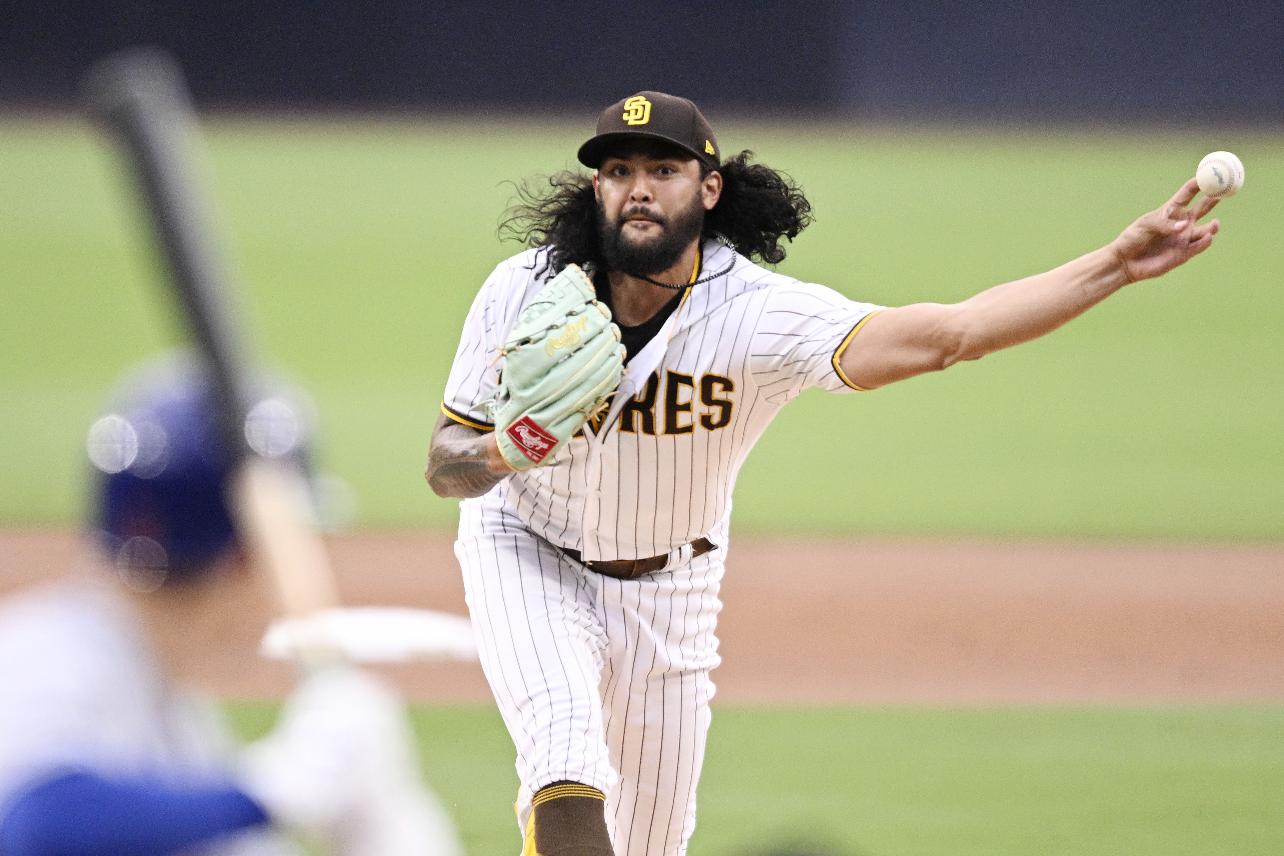 SAN DIEGO, CA - JUNE 8: Sean Manaea #55 of the San Diego Padres pitches during the first inning of a baseball game against the New York Mets at Petco Park on June 8, 2022 in San Diego, California. (Photo by Denis Poroy/Getty Images)