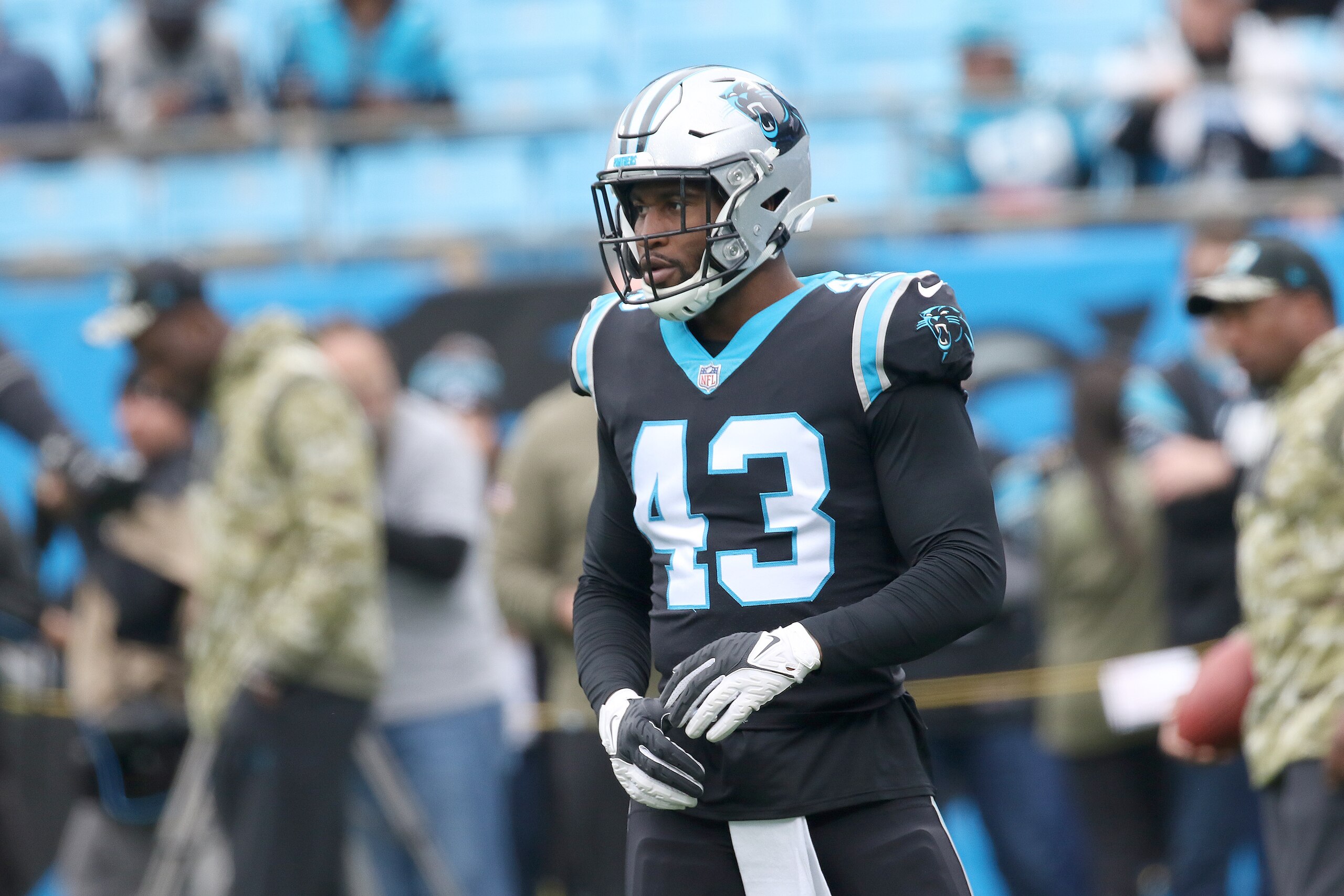 CHARLOTTE, NC - NOVEMBER 21: Haason Reddick (43) outside linebacker of Carolina during an NFL football game between the Washington Football Team and the Carolina Panthers on November 21, 2021, at Bank of America Stadium in Charlotte, N.C. (Photo by John Byrum/Icon Sportswire via Getty Images)