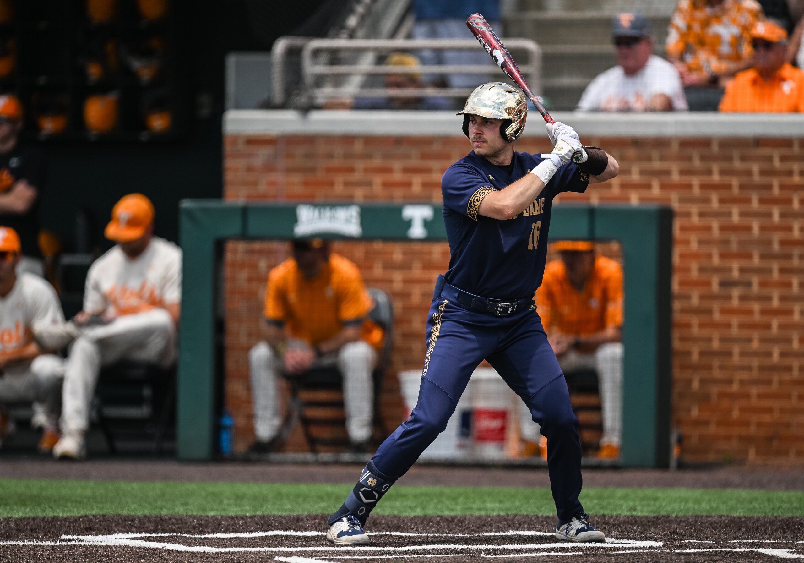 KNOXVILLE, TN - JUNE 12: Notre Dame infielder Jared Miller (16) hitting during game three of the NCAA Super Regionals between the Tennessee Volunteers and Notre Dame Fighting Irish on June 12, 2022, at Lindsey Nelson Stadium in Knoxville, TN. (Photo by Bryan Lynn/Icon Sportswire via Getty Images)