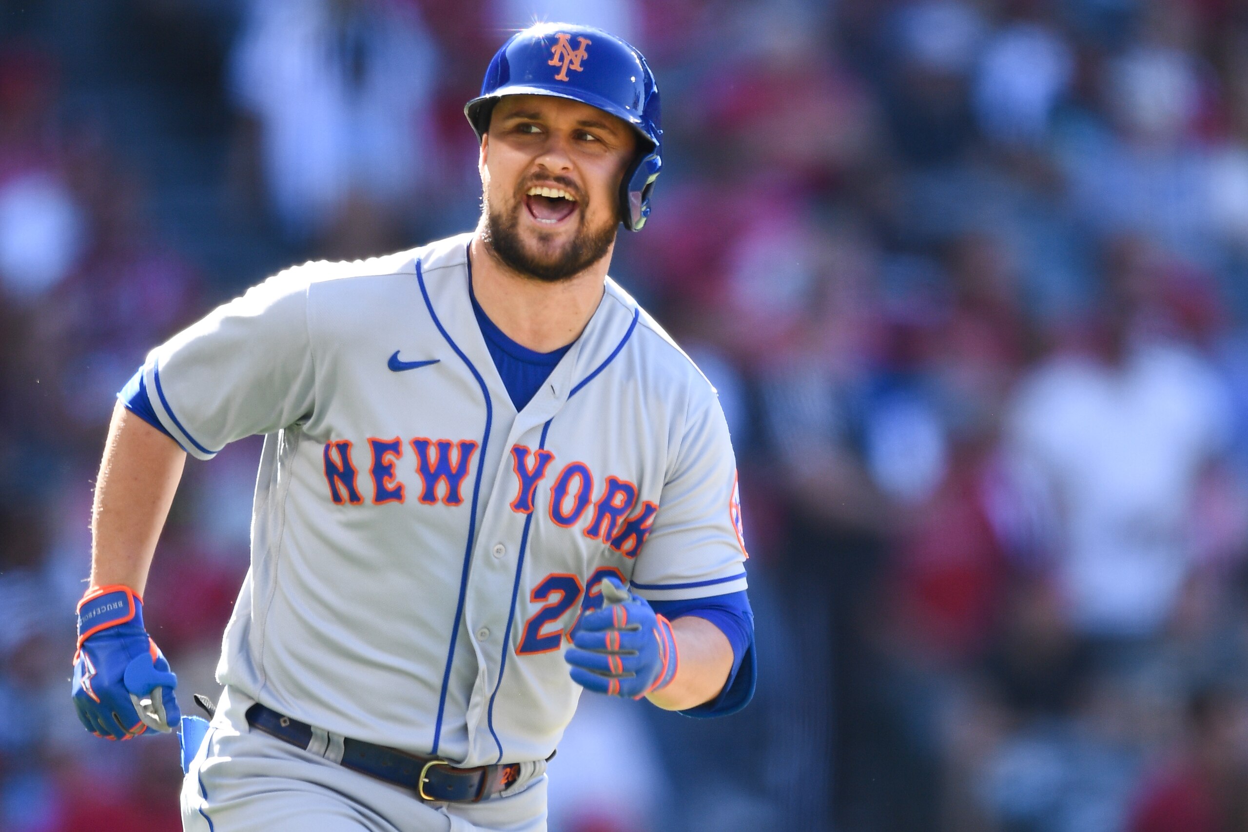 ANAHEIM, CA - JUNE 12: New York Mets designated hitter J.D. Davis (28) celebrates his home run during the MLB game between the New York Mets and the Los Angeles Angels of Anaheim on June 12, 2022 at Angel Stadium of Anaheim in Anaheim, CA. (Photo by Brian Rothmuller/Icon Sportswire via Getty Images)