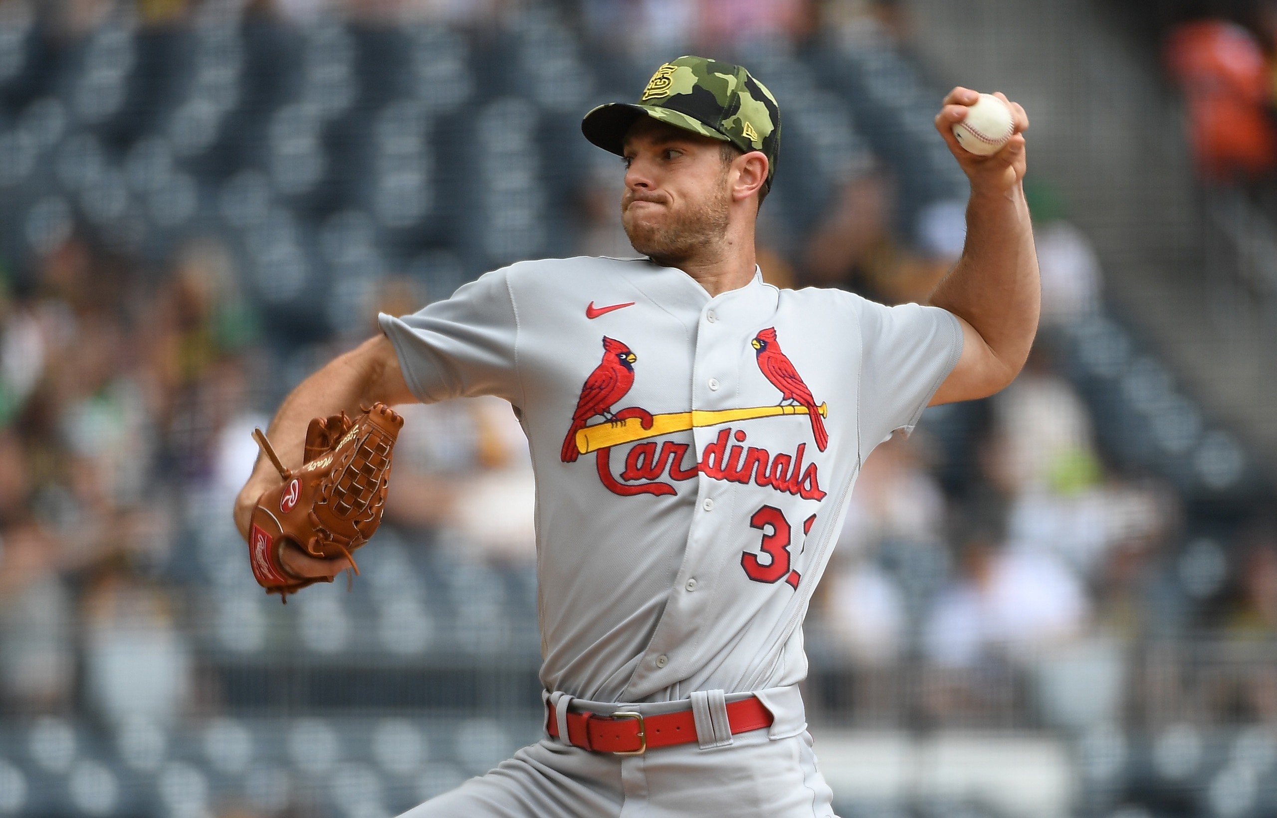 PITTSBURGH, PA - MAY 22: Steven Matz #32 of the St. Louis Cardinals delivers a pitch in the first inning during the game against the Pittsburgh Pirates at PNC Park on May 22, 2022 in Pittsburgh, Pennsylvania. (Photo by Justin Berl/Getty Images)