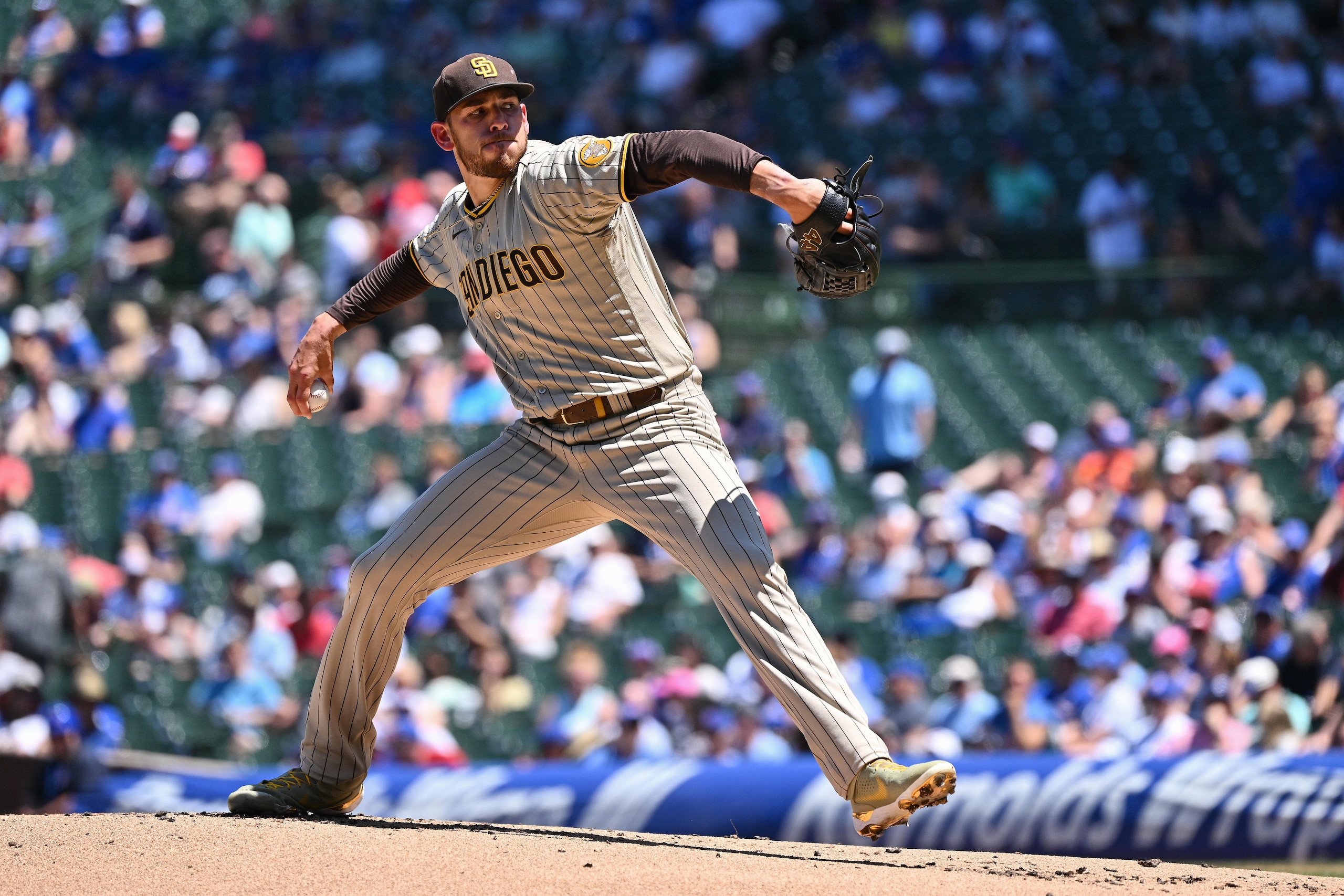 CHICAGO, IL - JUNE 16:  Joe Musgrove #44 of the San Diego Padres pitches in the first inning against the Chicago Cubs at Wrigley Field on June 16, 2022 in Chicago, Illinois.  (Photo by Jamie Sabau/Getty Images)