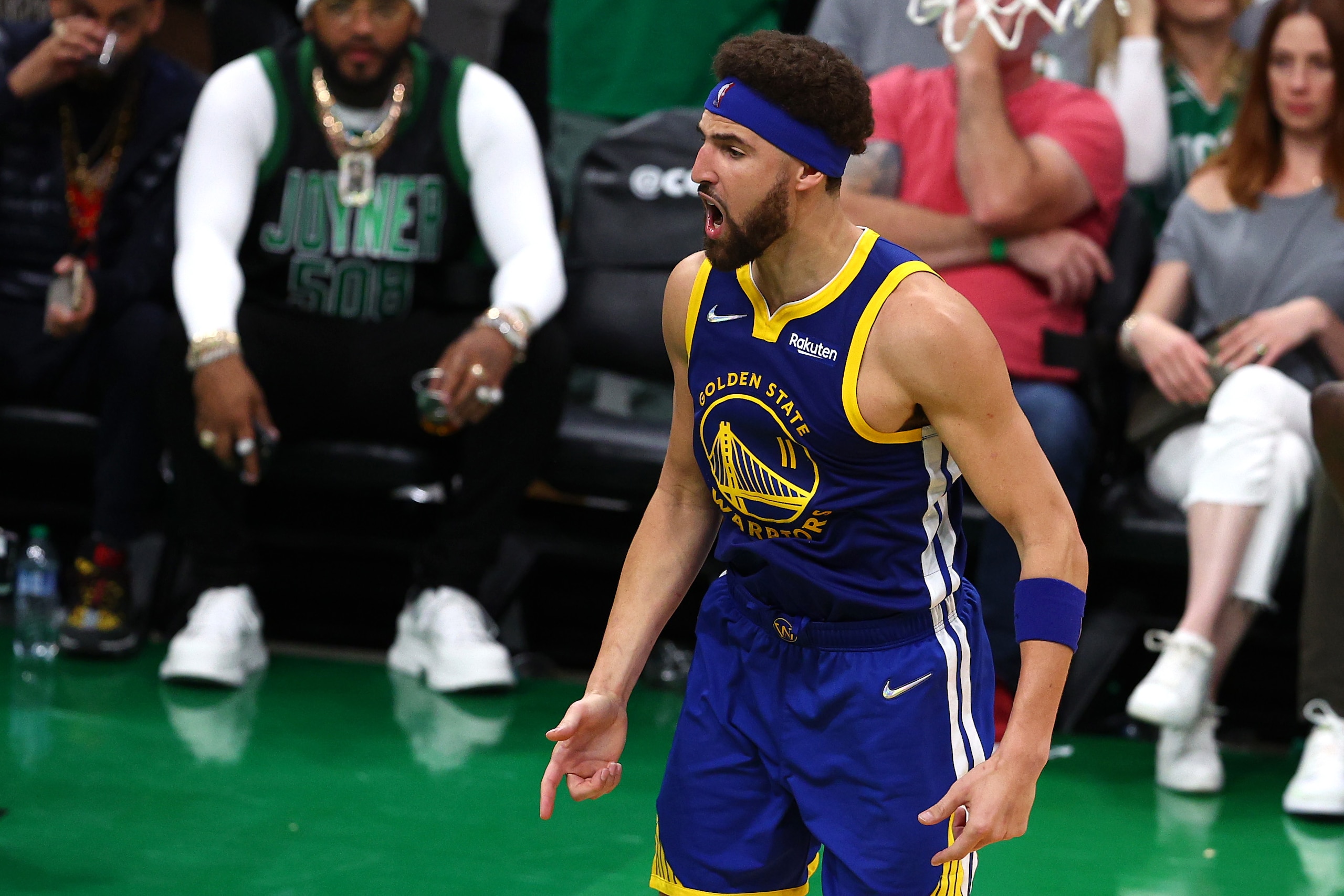 BOSTON, MASSACHUSETTS - JUNE 16: Klay Thompson #11 of the Golden State Warriors reacts against the Boston Celtics during the fourth quarter in Game Six of the 2022 NBA Finals at TD Garden on June 16, 2022 in Boston, Massachusetts. NOTE TO USER: User expressly acknowledges and agrees that, by downloading and/or using this photograph, User is consenting to the terms and conditions of the Getty Images License Agreement. (Photo by Elsa/Getty Images)