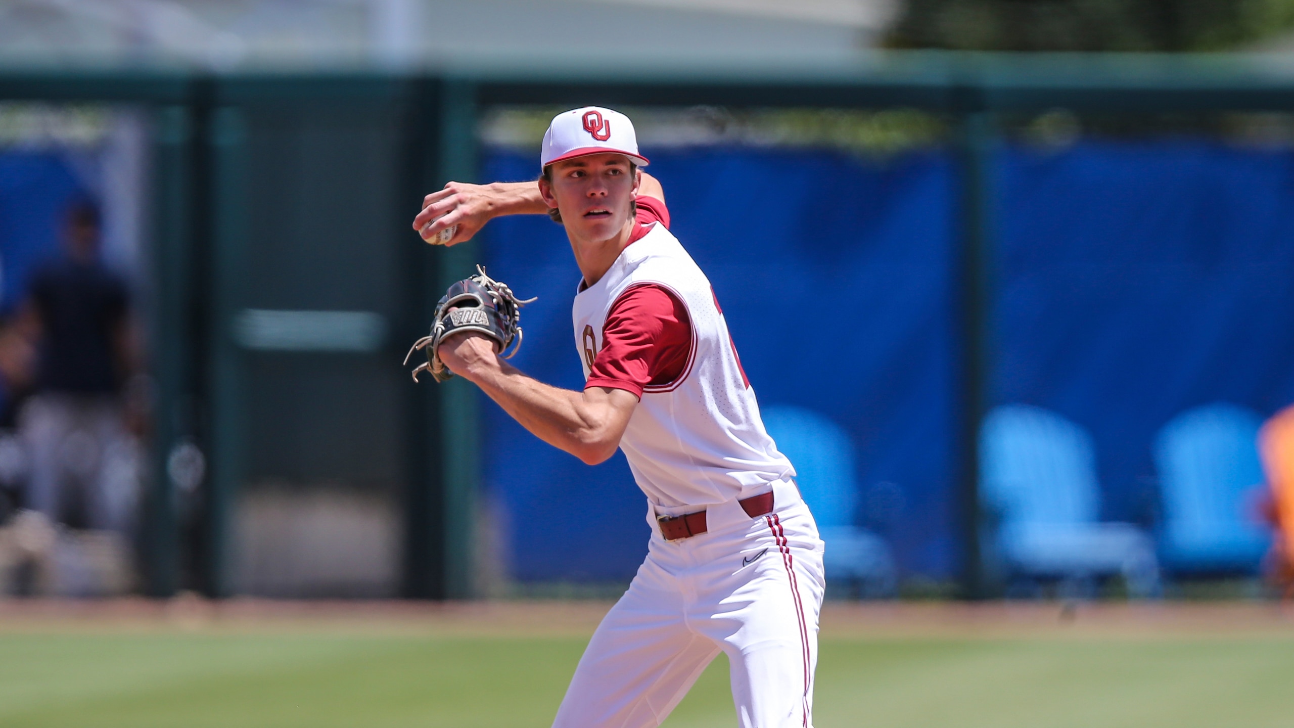 Oklahoma infielder Peyton Graham (20) during warm-ups before an NCAA regional championship baseball game against Liberty on Friday, June 3, 2022 in Gainesville, Fla. (AP Photo/Gary McCullough)