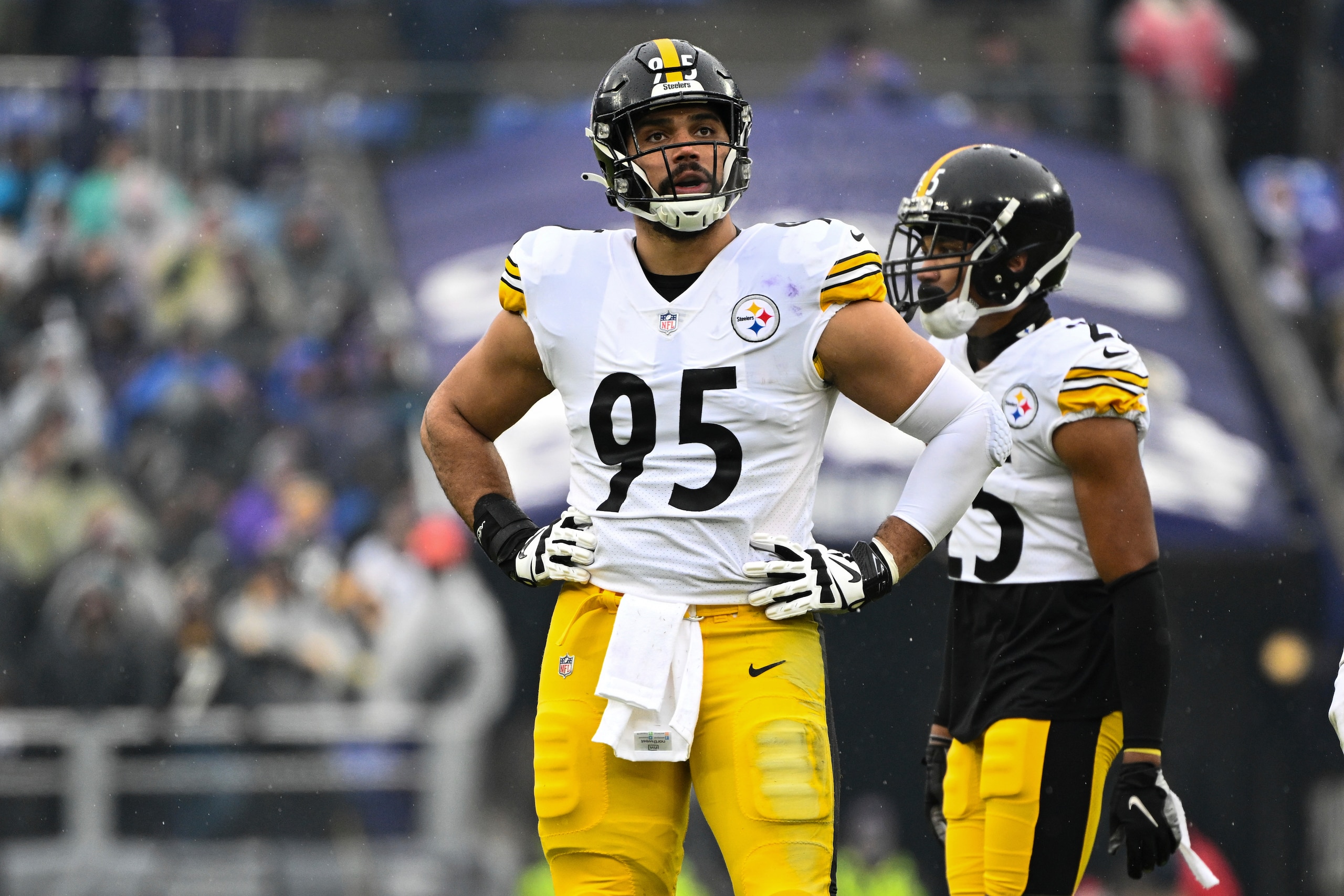 Pittsburgh Steelers defensive end Chris Wormley (95) looks on between plays during the first quarter of an NFL football game against the Baltimore Ravens, Sunday, Jan. 9, 2022, in Baltimore. (AP Photo/Terrance Williams)