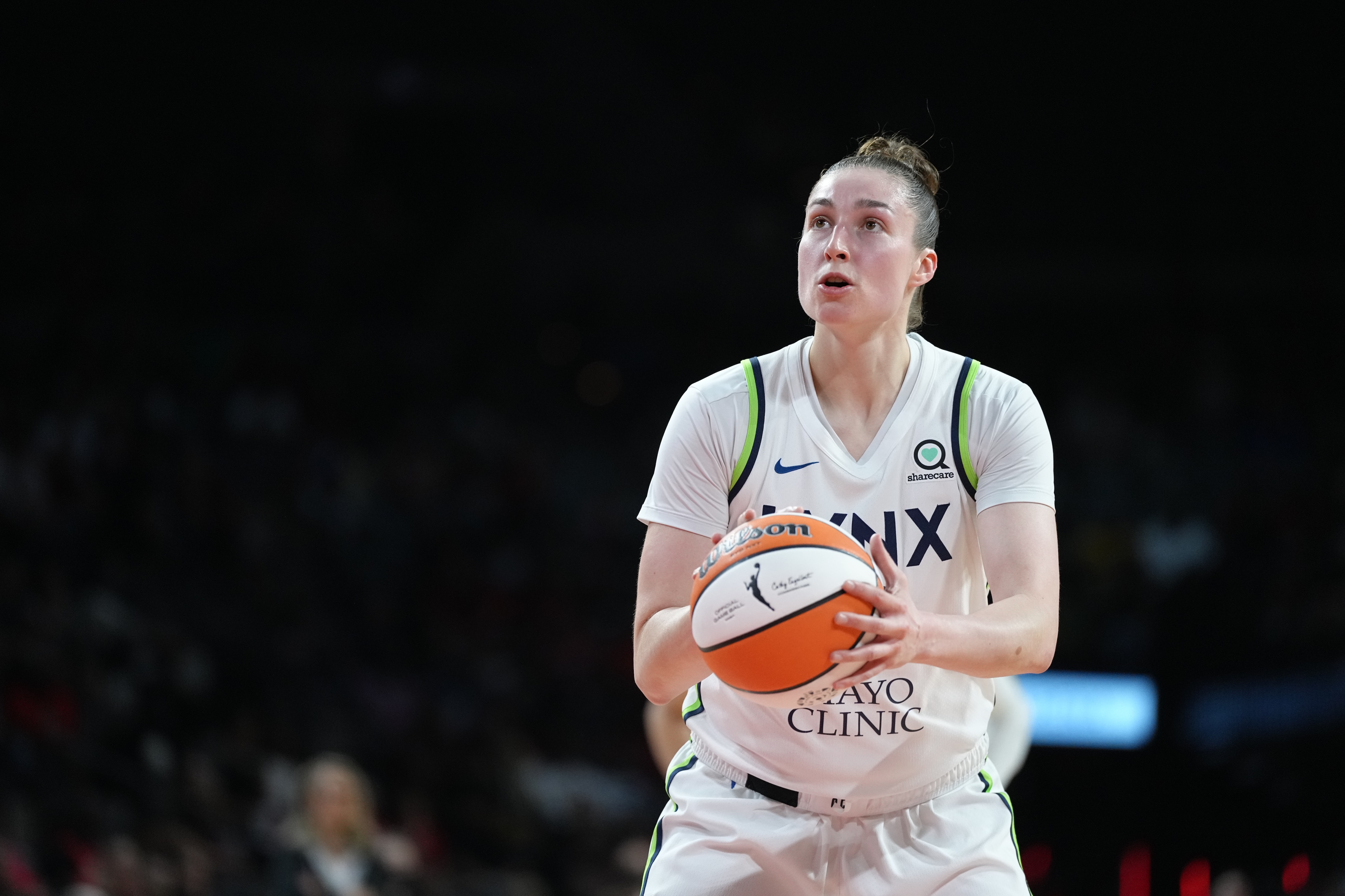 LAS VEGAS, NV - JUNE 19: Jessica Shepard #10 of the Minnesota Lynx shoots a free throw during the game against the Las Vegas Aces on June 19, 2022 at Michelob ULTRA Arena in Las Vegas, Nevada. NOTE TO USER: User expressly acknowledges and agrees that, by downloading and or using this photograph, User is consenting to the terms and conditions of the Getty Images License Agreement. Mandatory Copyright Notice: Copyright 2022 NBAE (Photo by Jeff Bottari/NBAE via Getty Images)