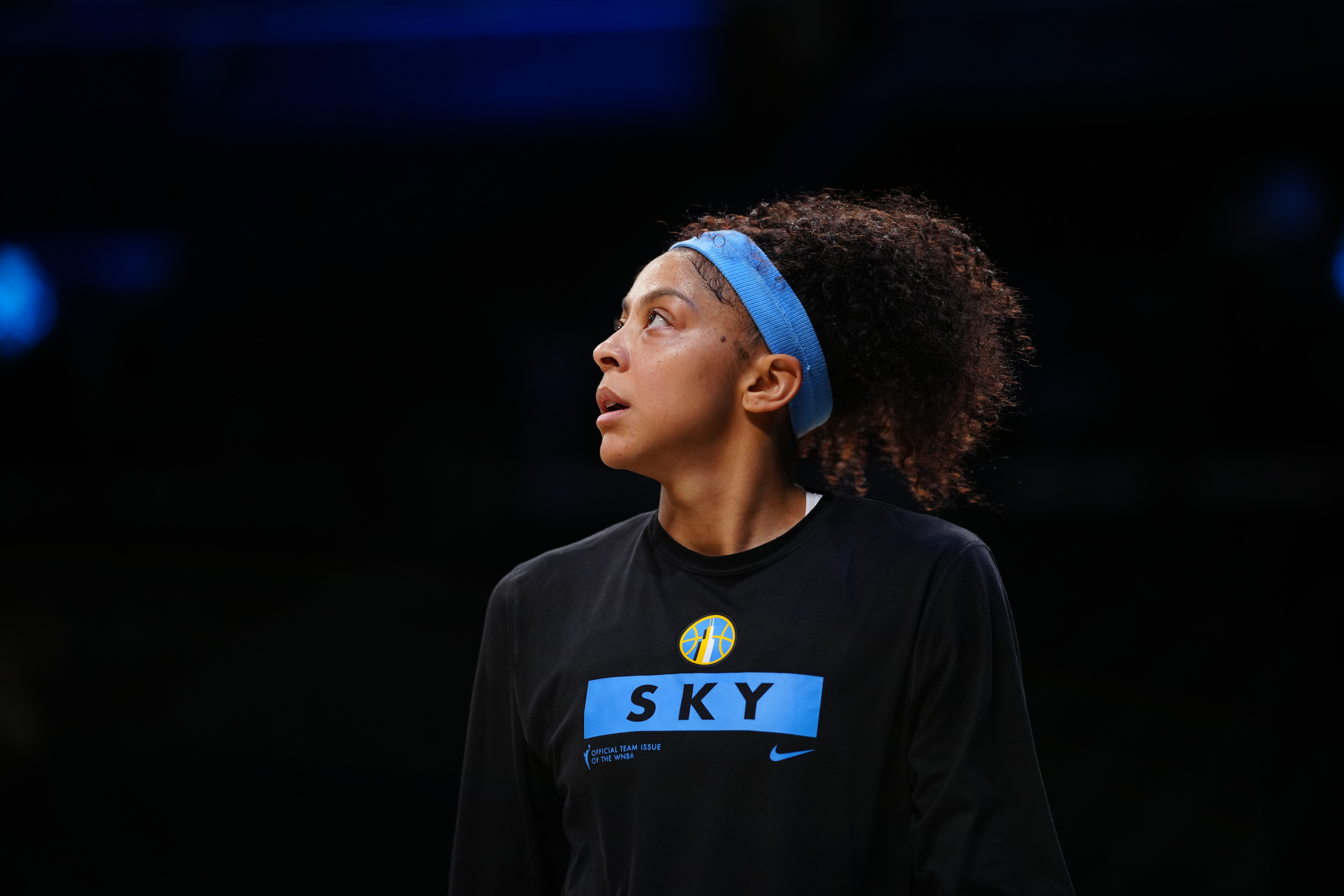 BROOKLYN, NY - JUNE 12: Candace Parker #3 of the Chicago Sky looks on before the game against the New York Liberty on June 12, 2022 at the Barclays Center in Brooklyn, New York. NOTE TO USER: User expressly acknowledges and agrees that, by downloading and or using this photograph, user is consenting to the terms and conditions of the Getty Images License Agreement. Mandatory Copyright Notice: Copyright 2022 NBAE (Photo by Evan Yu/NBAE via Getty Images)