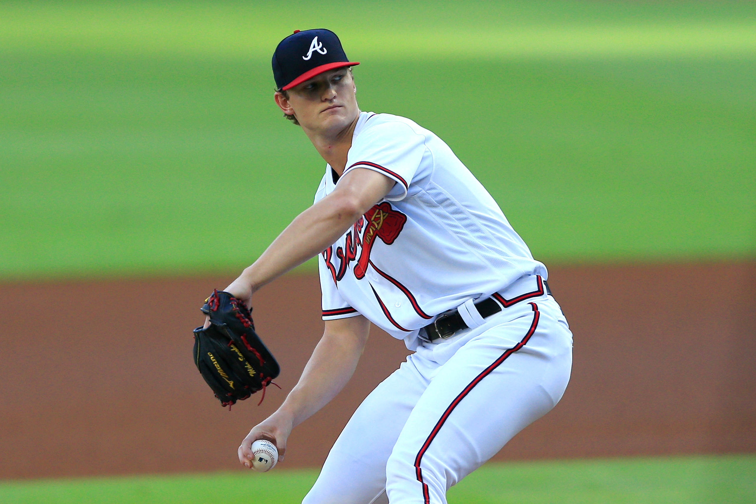 ATLANTA, GA - AUGUST 03:  Atlanta Braves starting pitcher Mike Soroka (40) winds up during the MLB game between the Atlanta Braves and the New York Mets on August 03, 2020 at Truist Park in Atlanta, Georgia.  (Photo by David J. Griffin/Icon Sportswire via Getty Images)