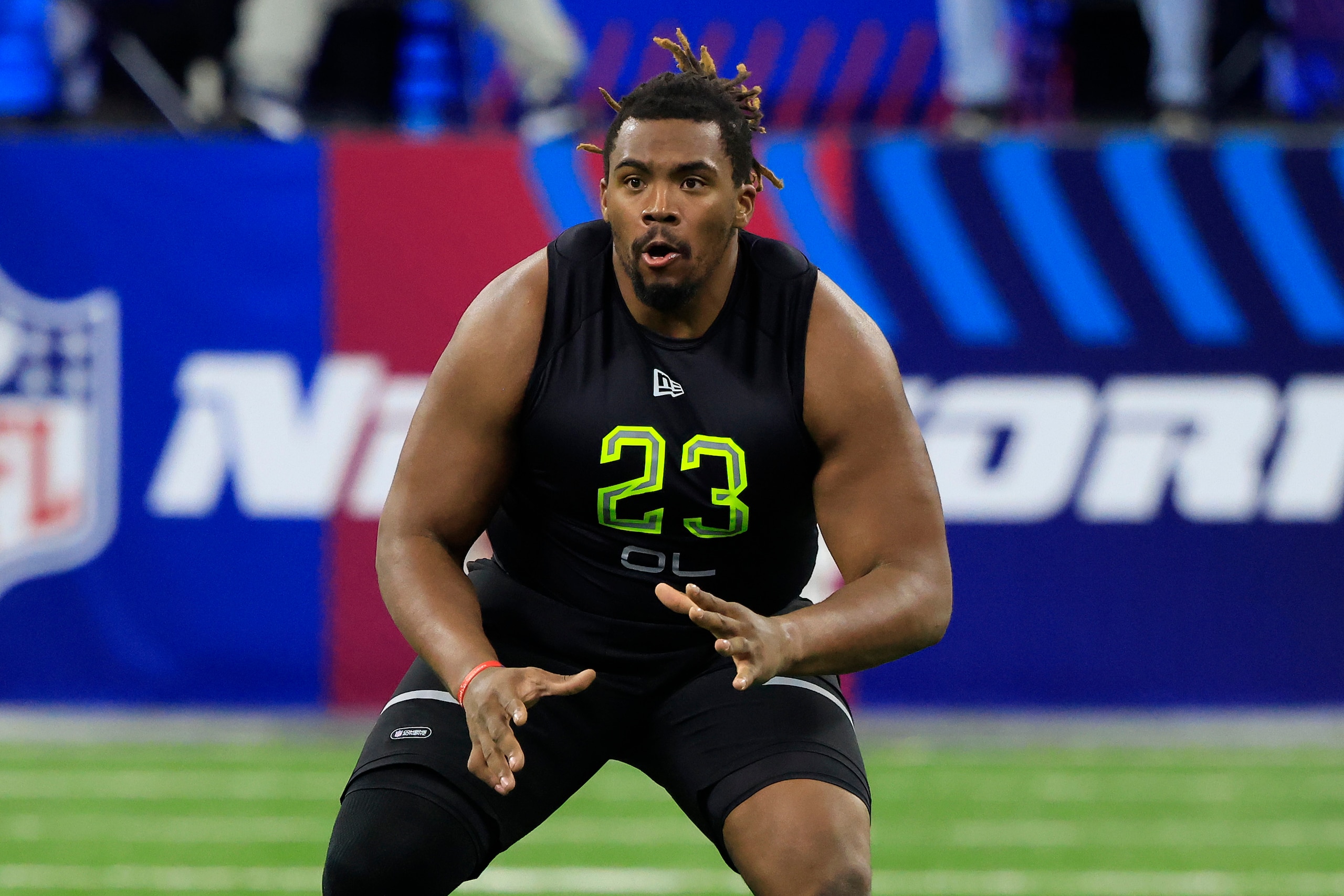 INDIANAPOLIS, INDIANA - MARCH 04: Braxton Jones #OL23 of the Southern Utah runs a drill during the NFL Combine at Lucas Oil Stadium on March 04, 2022 in Indianapolis, Indiana. (Photo by Justin Casterline/Getty Images)