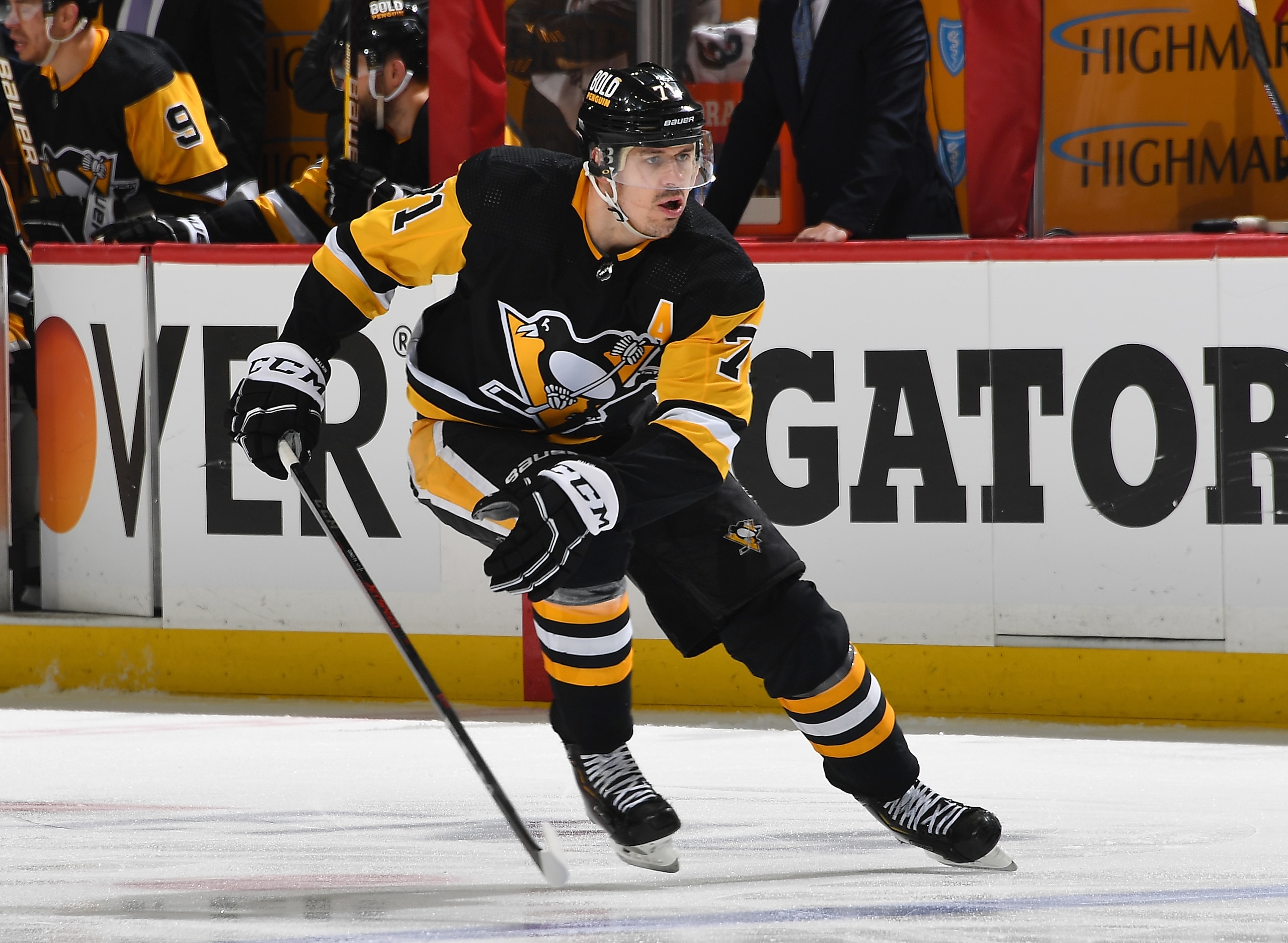 PITTSBURGH, PA - MAY 13:  Evgeni Malkin #71 of the Pittsburgh Penguins skates against the New York Rangers in Game Six of the First Round of the 2022 Stanley Cup Playoffs at PPG PAINTS Arena on May 13, 2022 in Pittsburgh, Pennsylvania. (Photo by Joe Sargent/NHLI via Getty Images)