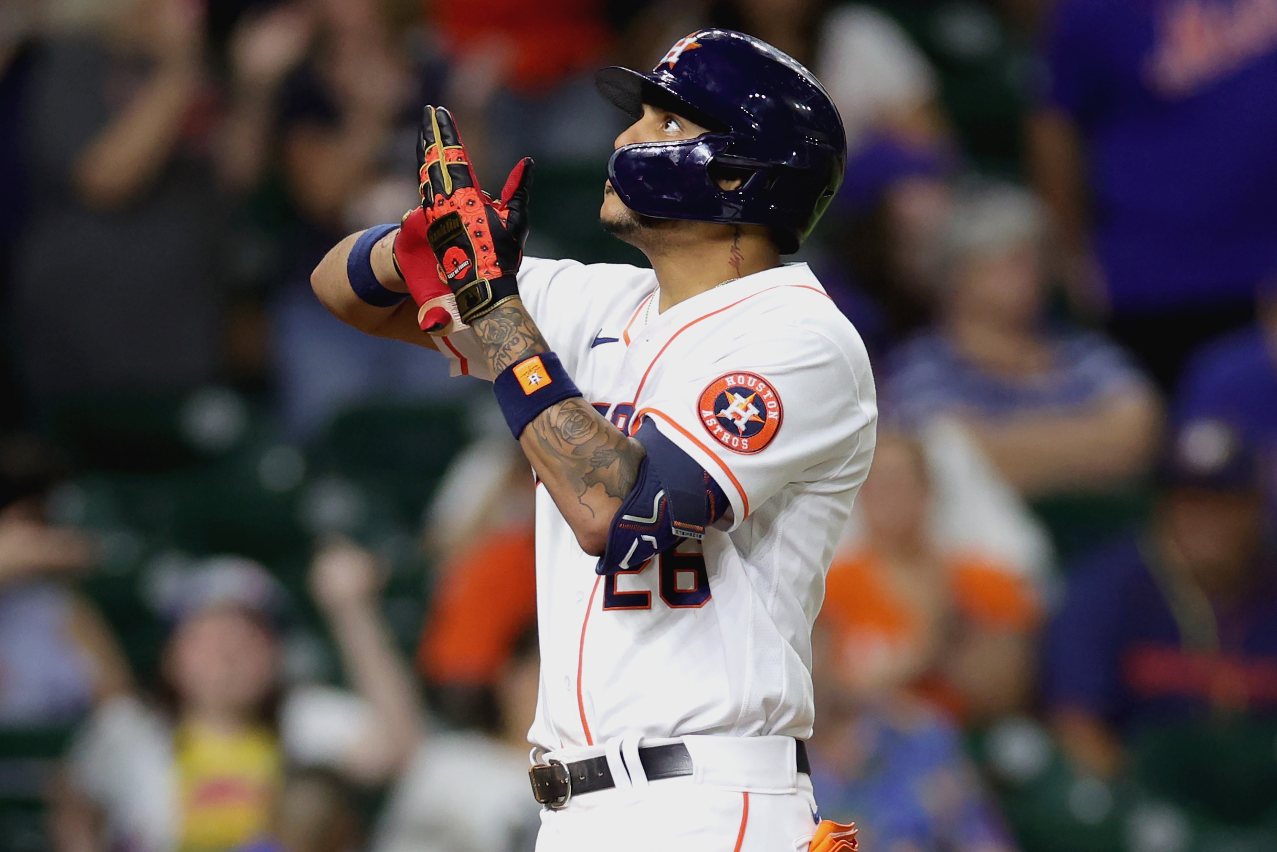 HOUSTON, TEXAS - JUNE 21: Jose Siri #26 of the Houston Astros hits a home run during the eighth inning against the New York Mets at Minute Maid Park on June 21, 2022 in Houston, Texas. (Photo by Carmen Mandato/Getty Images)