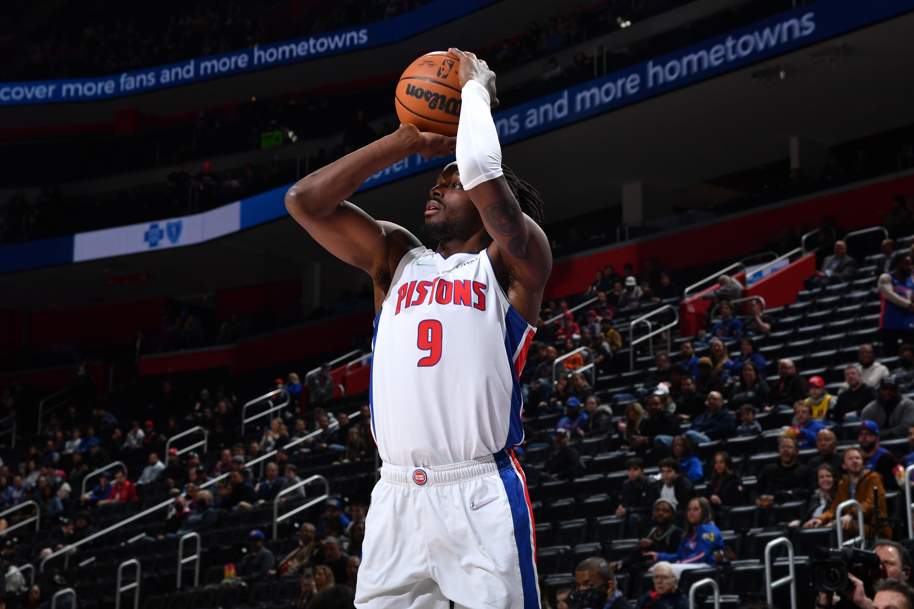 DETROIT, MI - MARCH 23: Jerami Grant #9 of the Detroit Pistons shoots the ball during the game against the Atlanta Hawks on March 23, 2022 at Little Caesars Arena in Detroit, Michigan. NOTE TO USER: User expressly acknowledges and agrees that, by downloading and/or using this photograph, User is consenting to the terms and conditions of the Getty Images License Agreement. Mandatory Copyright Notice: Copyright 2022 NBAE (Photo by Chris Schwegler/NBAE via Getty Images)